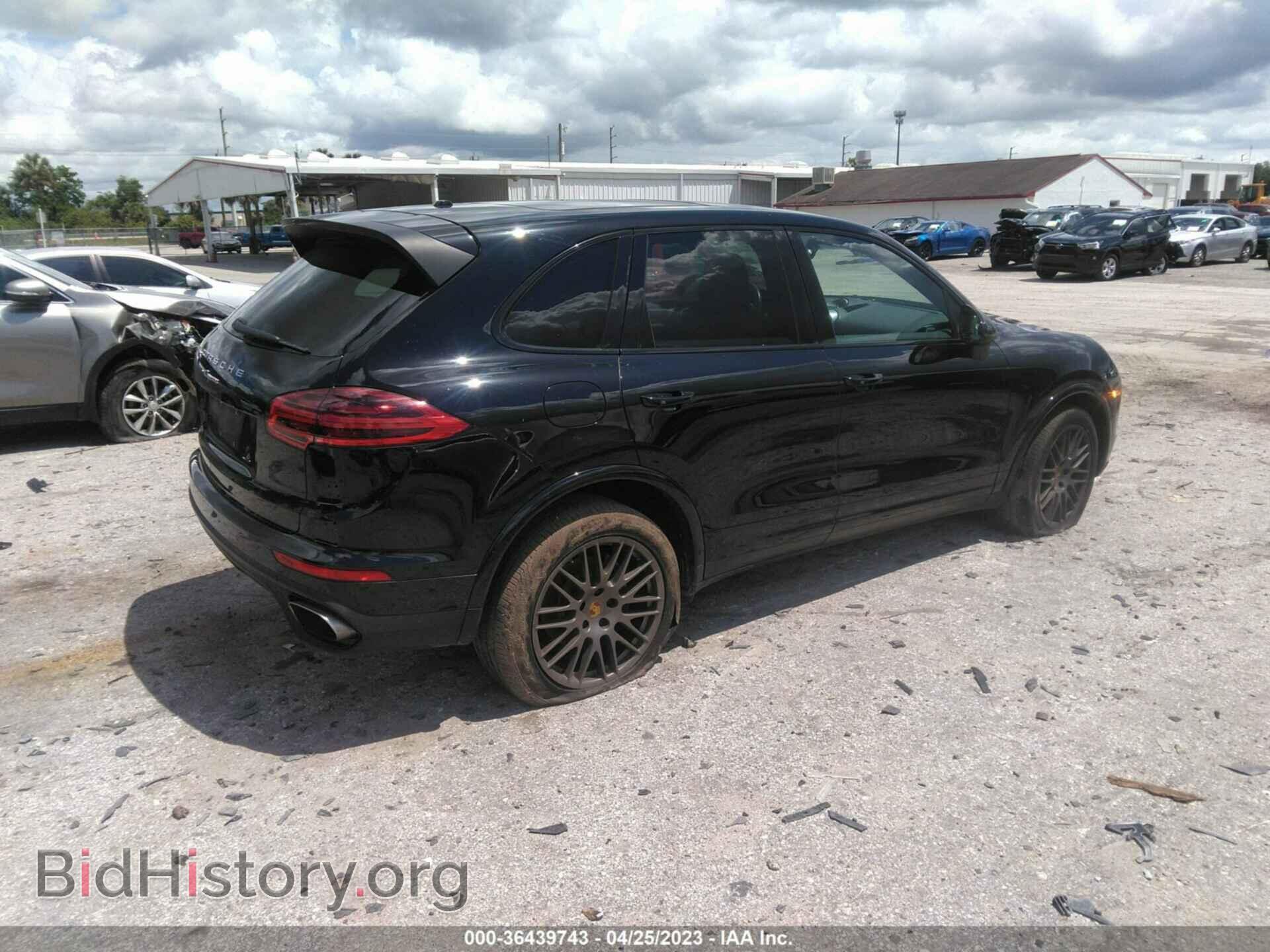 2017 PORSCHE CAYENNE - VIN: WP1AA2A28HKA84595 - Фото 4