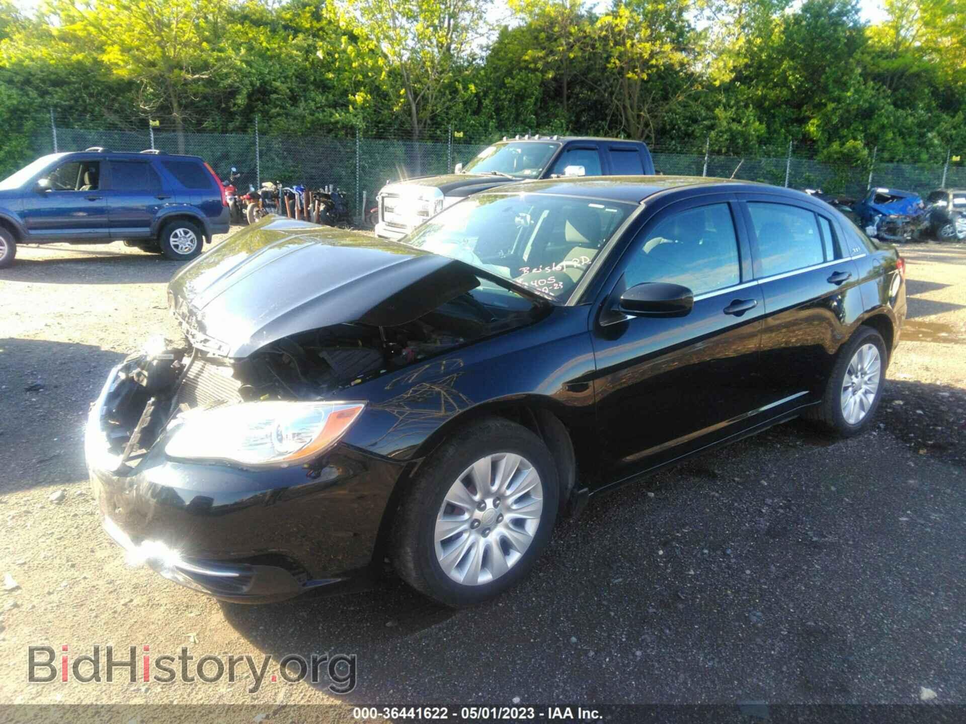 2014 CHRYSLER 200 - VIN: 1C3CCBAB6EN213405 - Фото 2