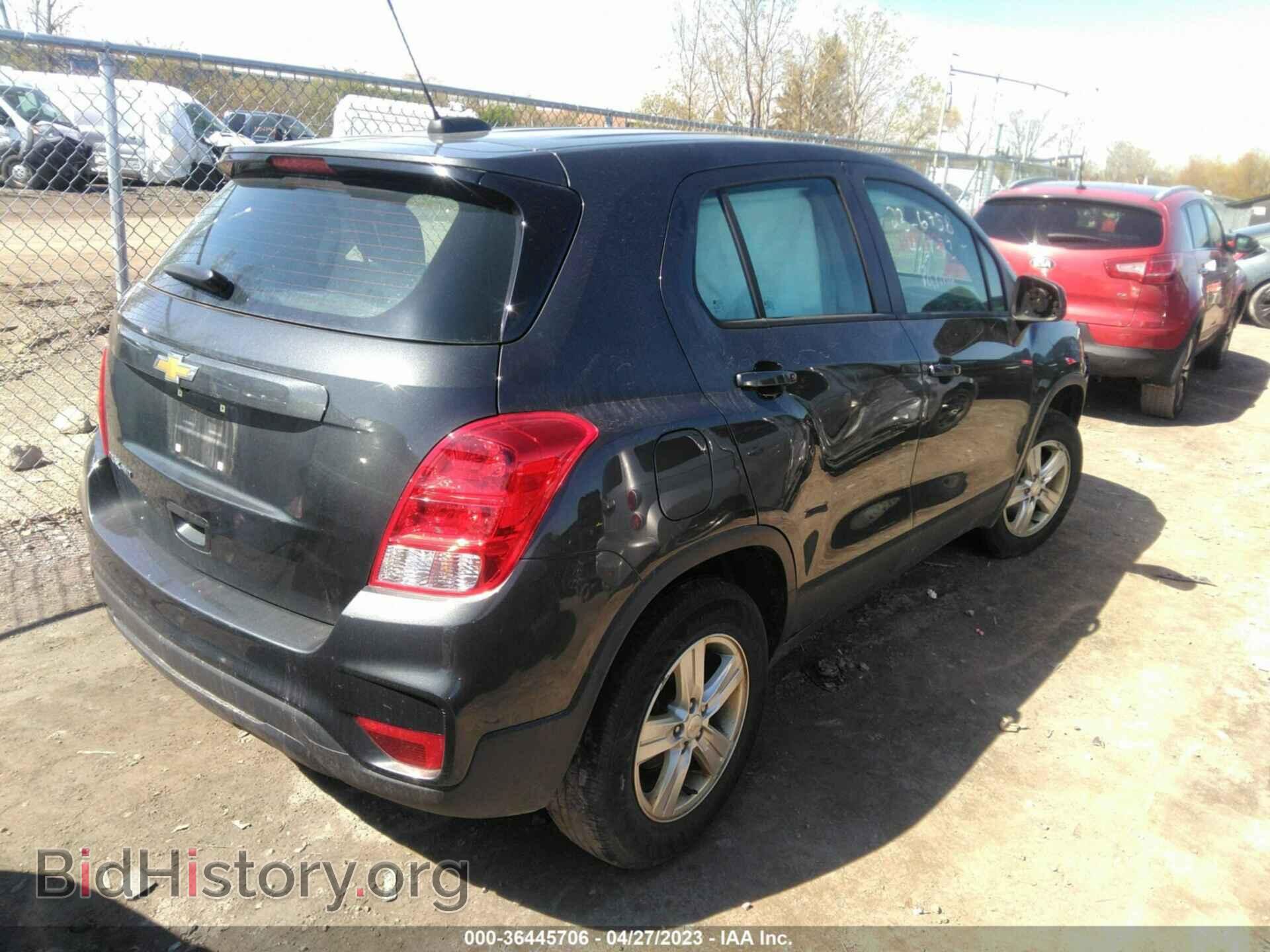 2019 CHEVROLET TRAX - VIN: 3GNCJNSB3KL257141 - Фото 4
