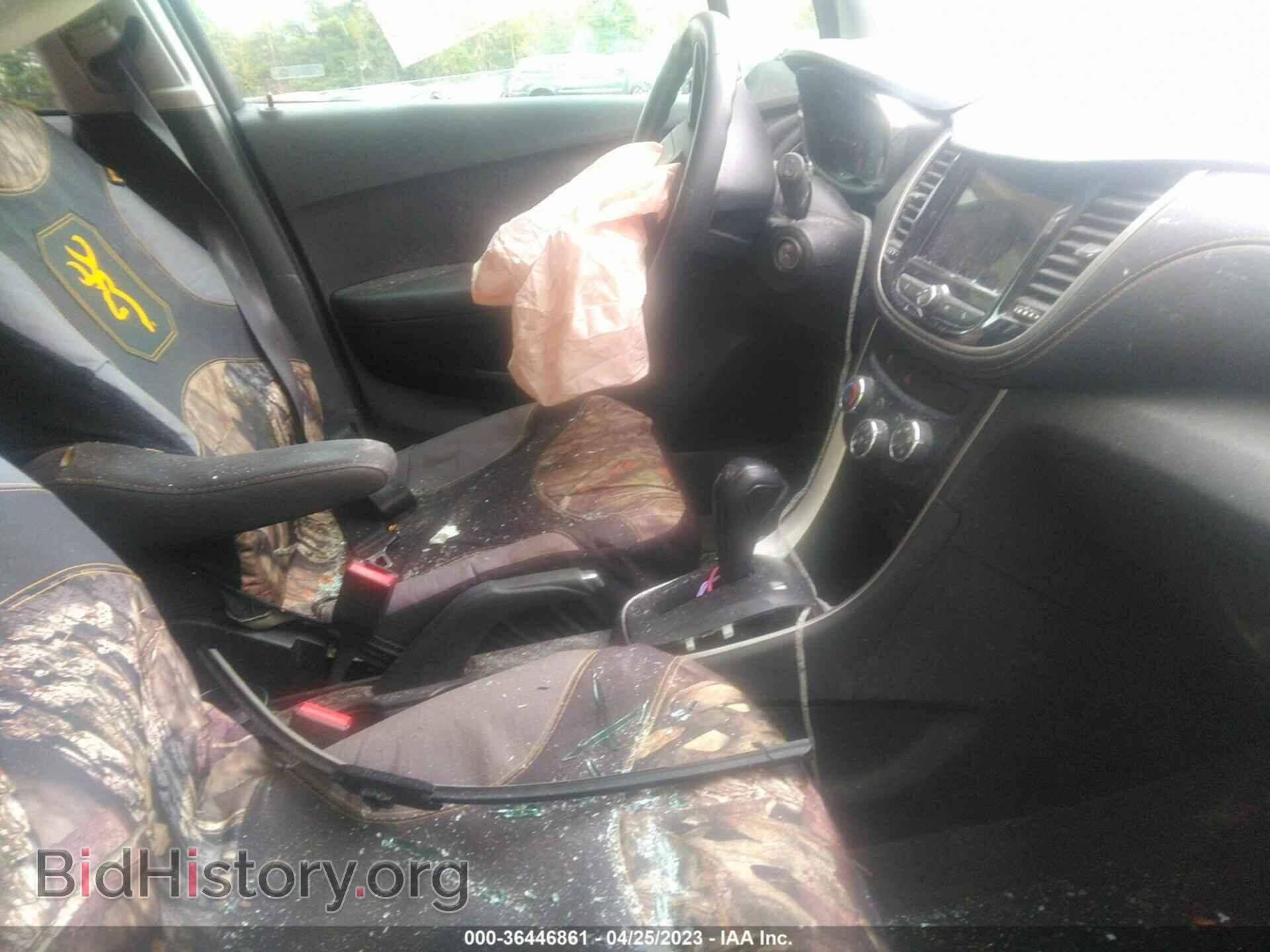 2019 CHEVROLET TRAX - VIN: 3GNCJNSB2KL240606 - Фото 5
