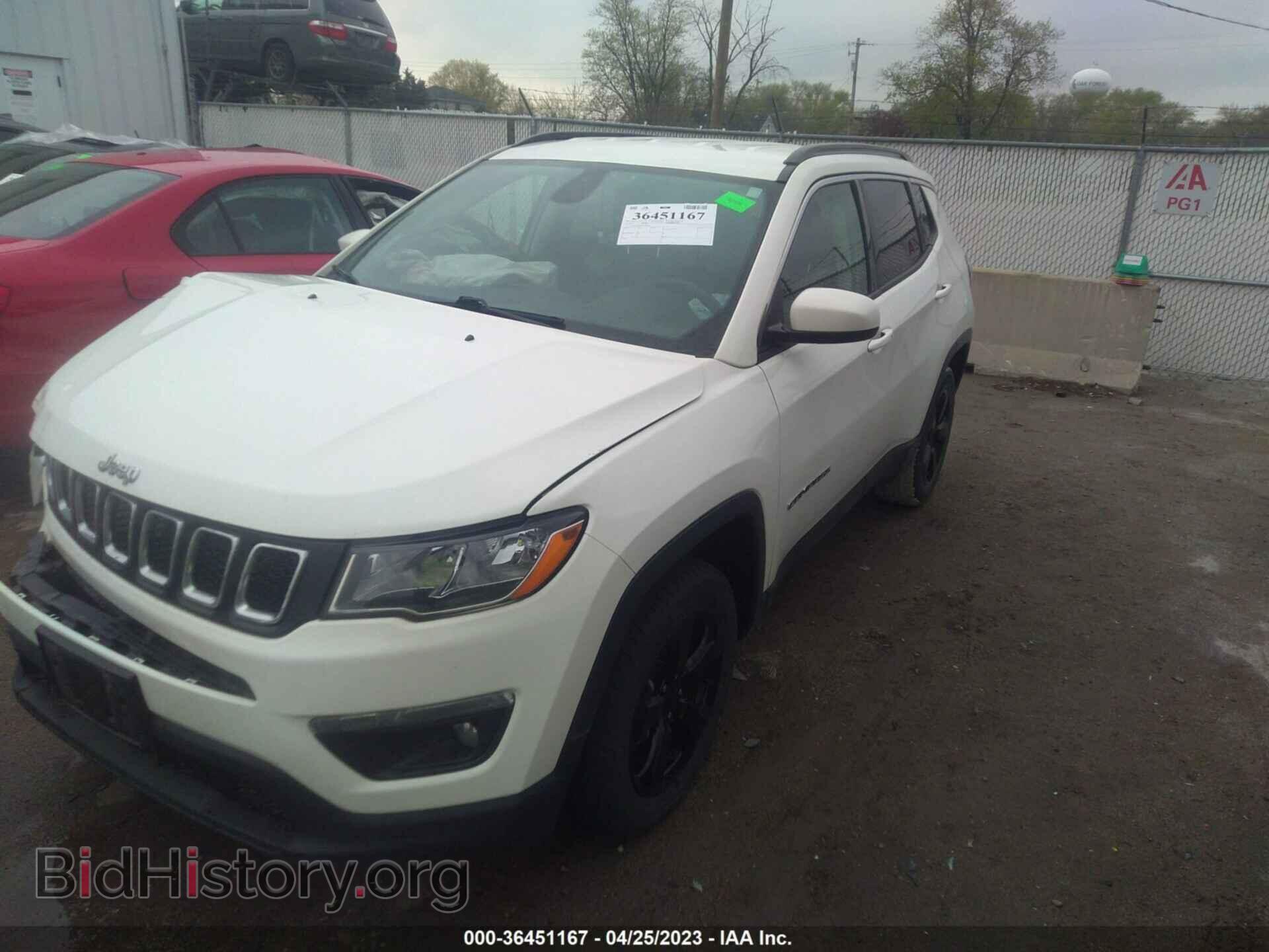 2018 JEEP COMPASS - VIN: 3C4NJCBB9JT268200 - Photo 2