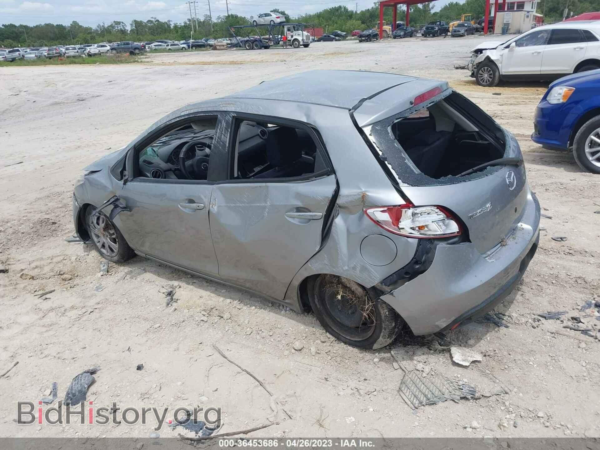 2013 MAZDA MAZDA2 - VIN: JM1DE1KZ7D0166817 - Фото 3