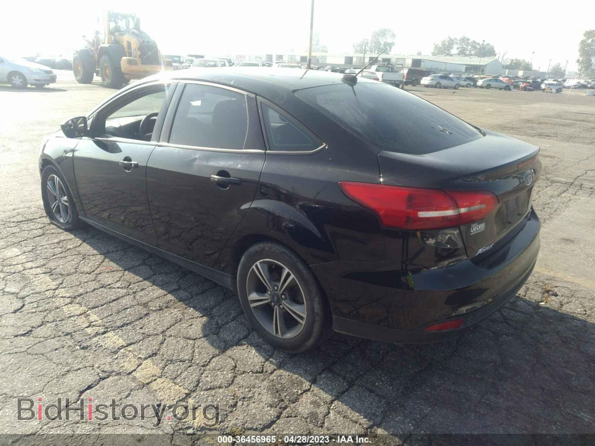2018 FORD FOCUS - VIN: 1FADP3FE8JL277681 - Фото 3