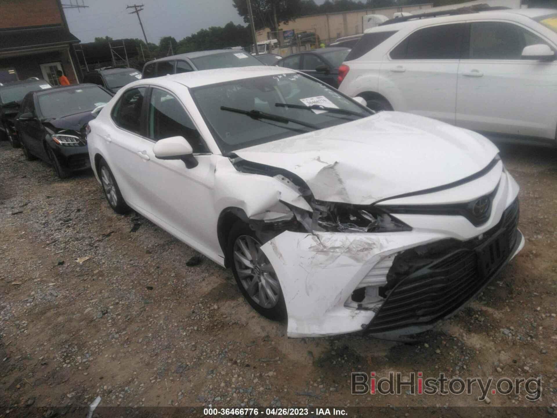 Photo 4T1B11HK7KU262428 - TOYOTA CAMRY 2019