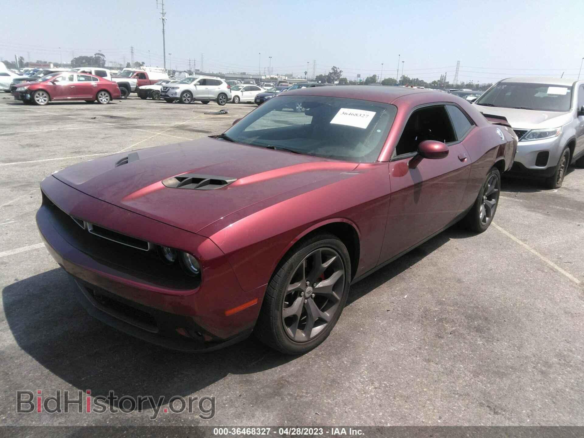 2018 DODGE CHALLENGER - VIN: 2C3CDZAG2JH258815 - Photo 2
