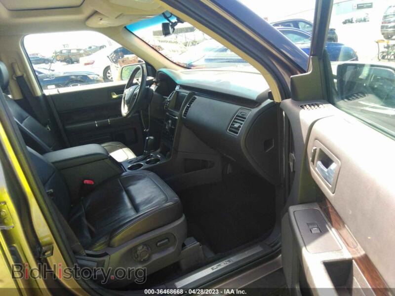 2019 Ford FLEX (VIN 2FMGK5D89KBA35834) — photo 5 of 12