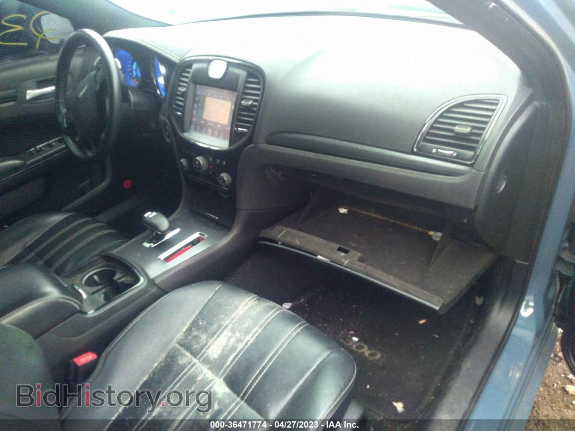 2014 CHRYSLER 300 - VIN: 2C3CCABG8EH322977 - Фото 5