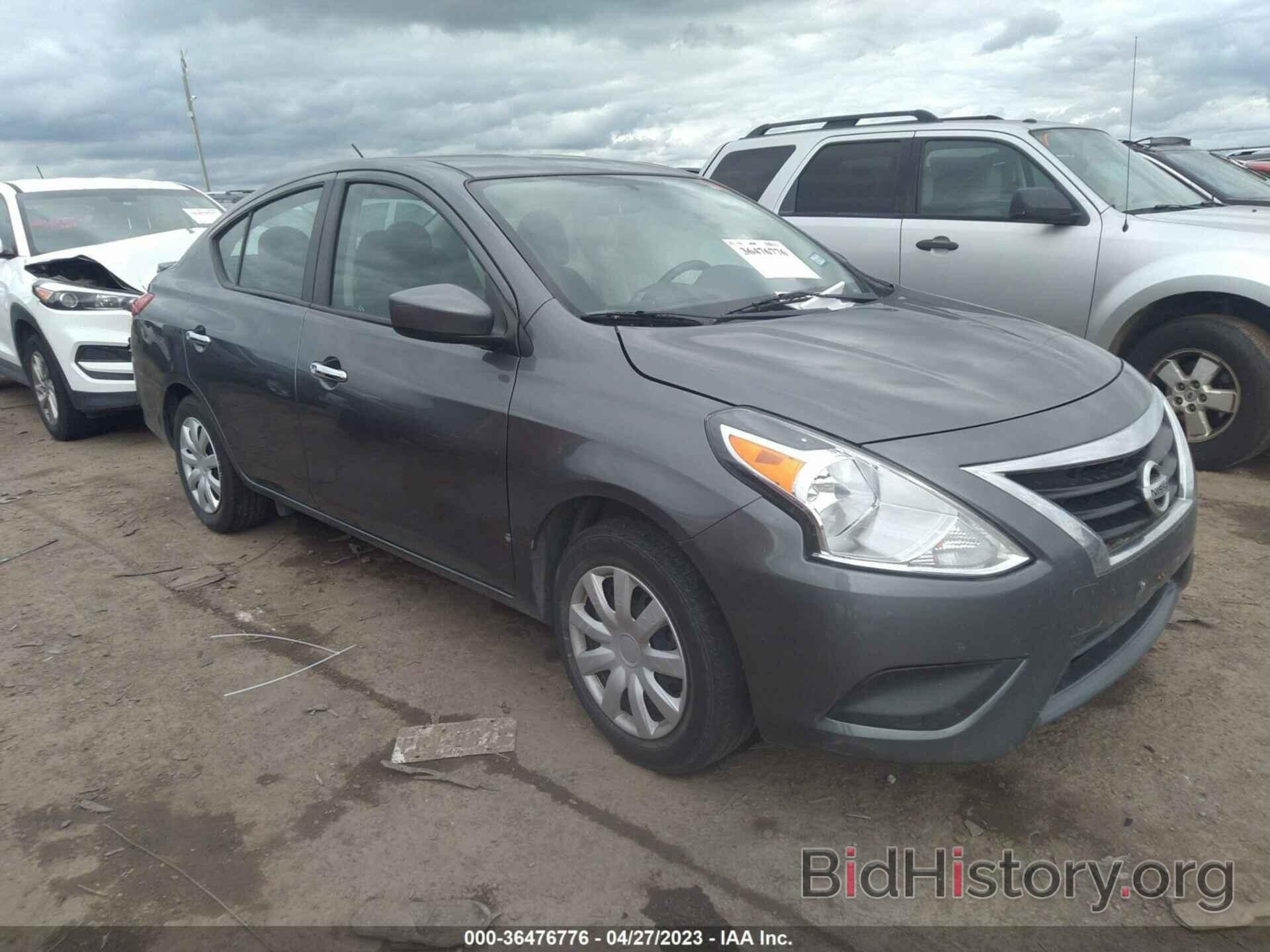 Photo 3N1CN7AP5KL878096 - NISSAN VERSA SEDAN 2019