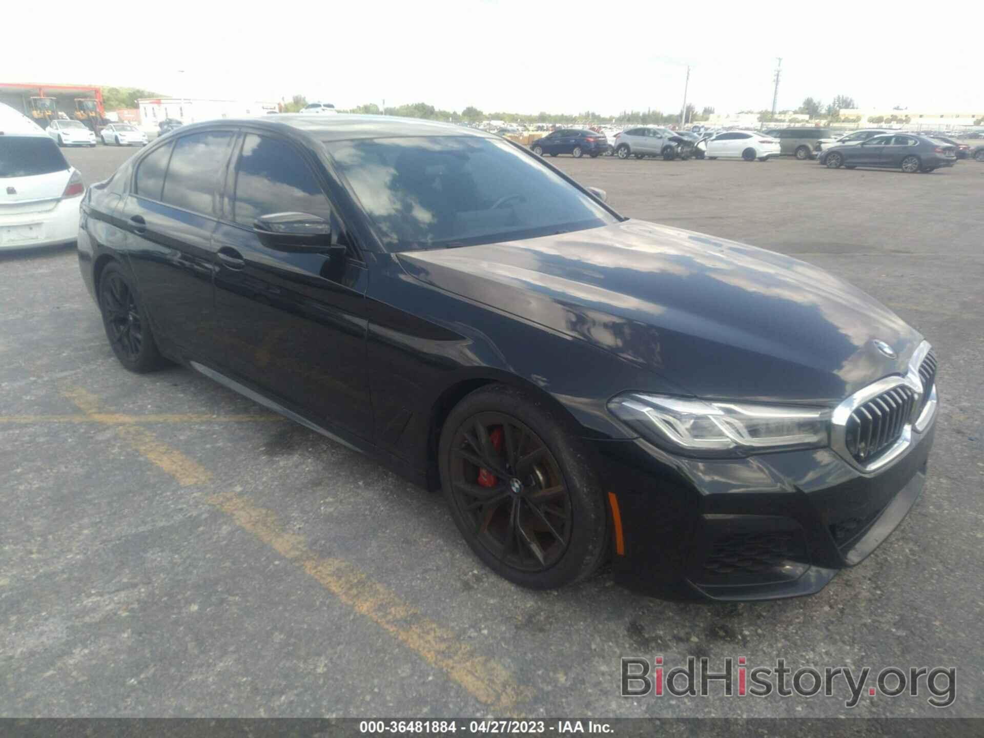 Photo WBA53BH09NWX46266 - BMW 5 SERIES 2022