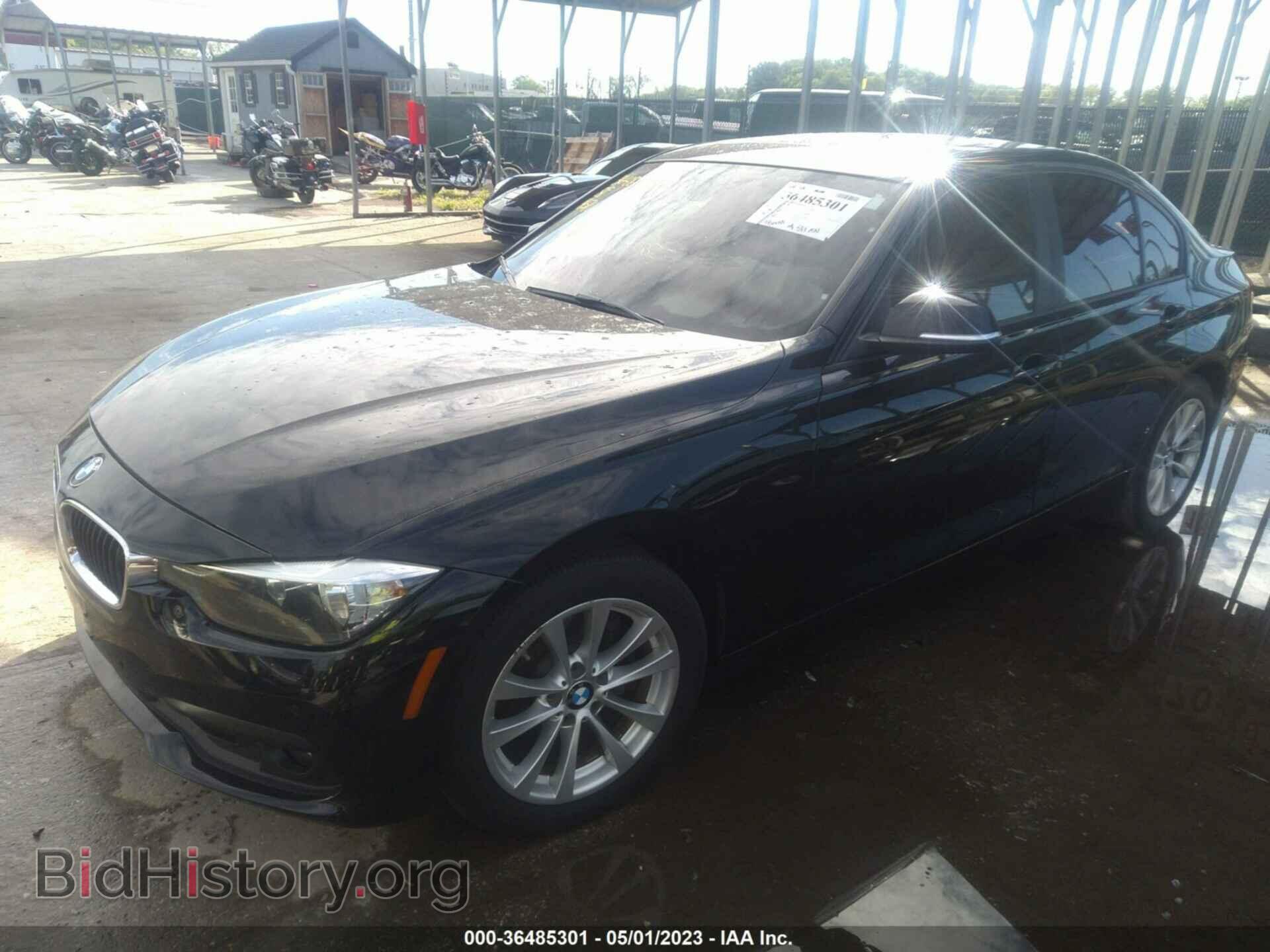 2016 BMW 320I - VIN: WBA8E5G56GNU22044 - Фото 2