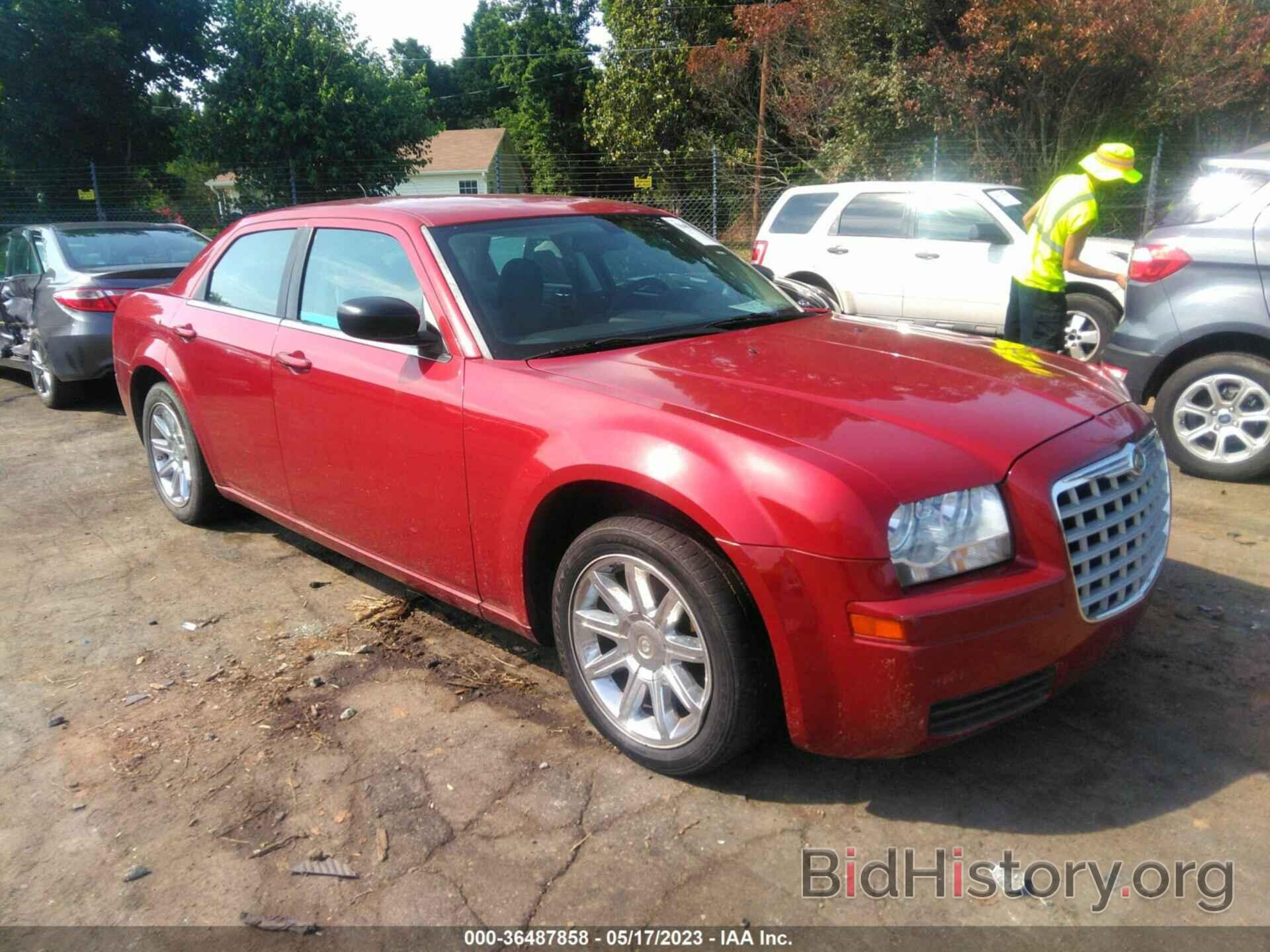 Photo 2C3KA43R58H194284 - CHRYSLER 300 2008