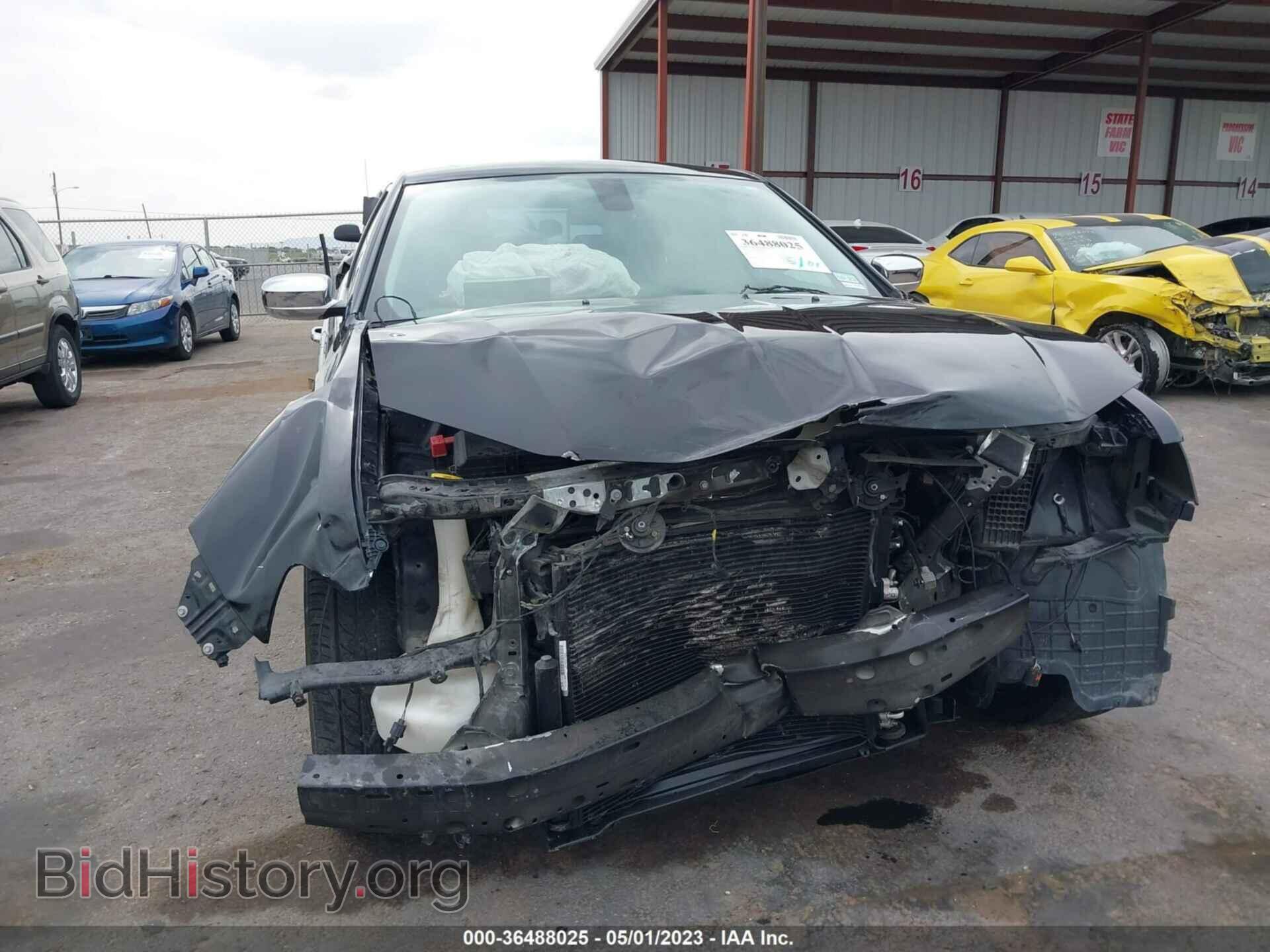 2019 CHRYSLER 300 - VIN: 2C3CCAEG7KH564621 - Фото 6