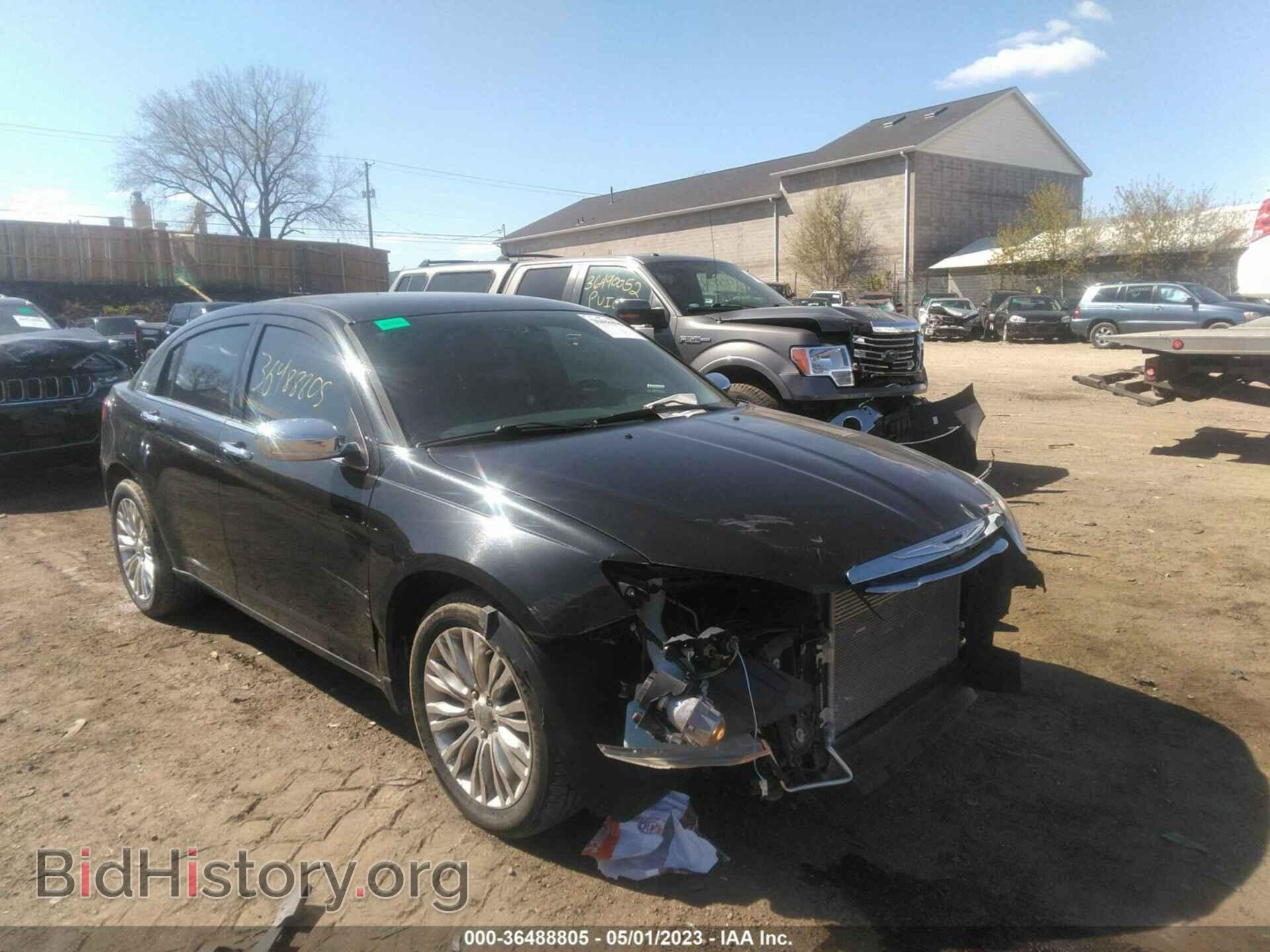 2011 CHRYSLER 200 - VIN: 1C3BC2FG5BN517630 - Photo 6