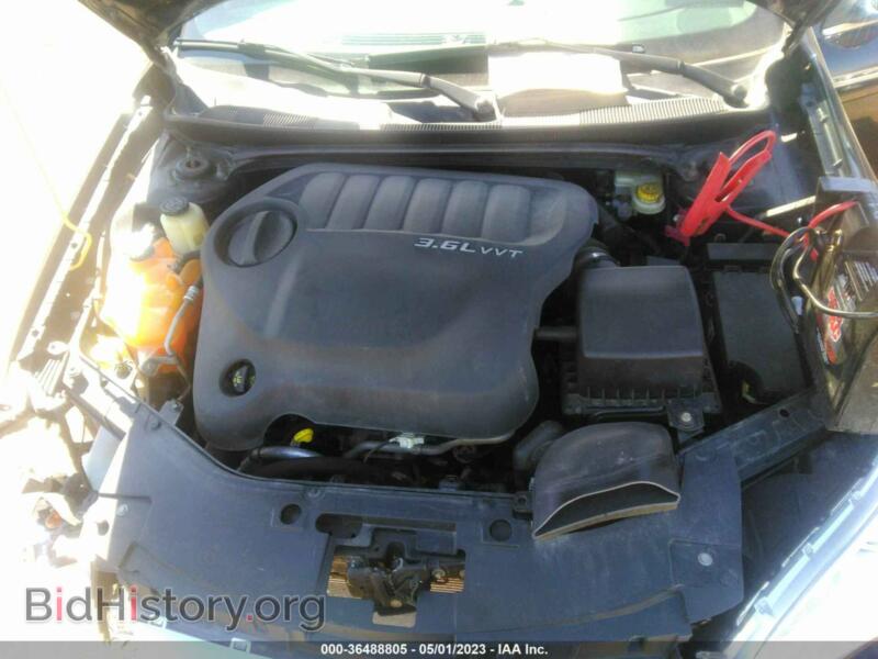 2011 Chrysler 200 (VIN 1C3BC2FG5BN517630) — фото 10 из 11