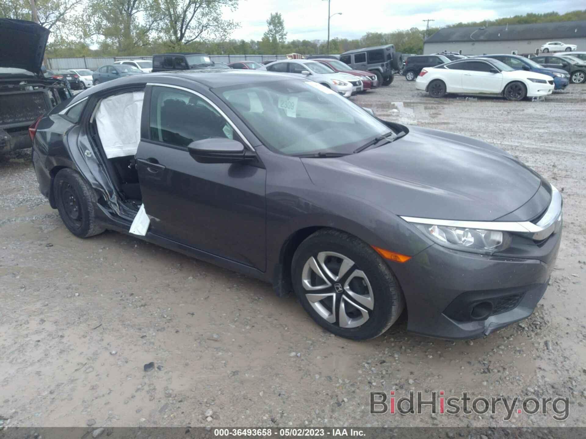 Photo 2HGFC2F62JH569889 - HONDA CIVIC SEDAN 2018