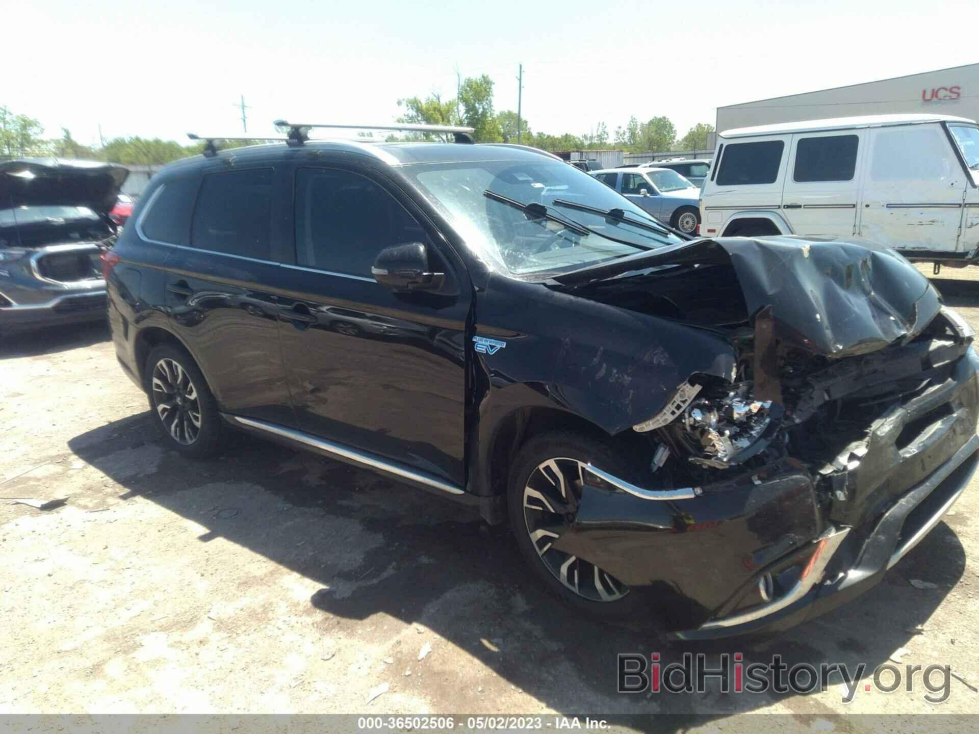 Photo JA4J24A52JZ031628 - MITSUBISHI OUTLANDER PHEV 2018