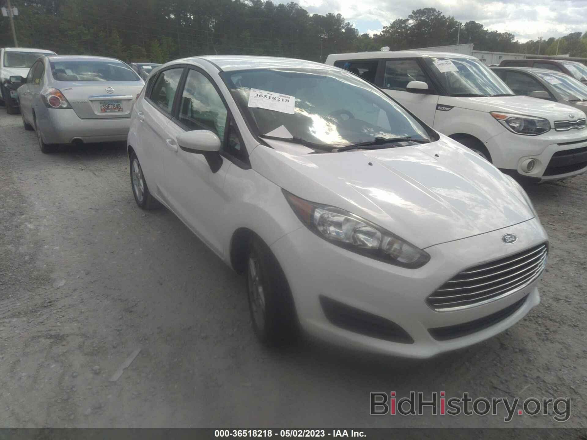 Photo 3FADP4EJ5JM107250 - FORD FIESTA 2018