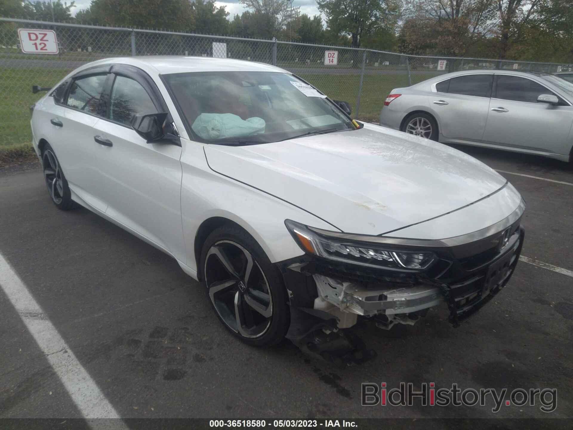 Photo 1HGCV1F30KA049509 - HONDA ACCORD SEDAN 2019