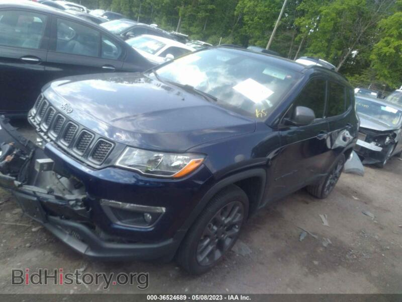2021 Jeep COMPASS (VIN 3C4NJDEB2MT521279) — photo 2 of 11