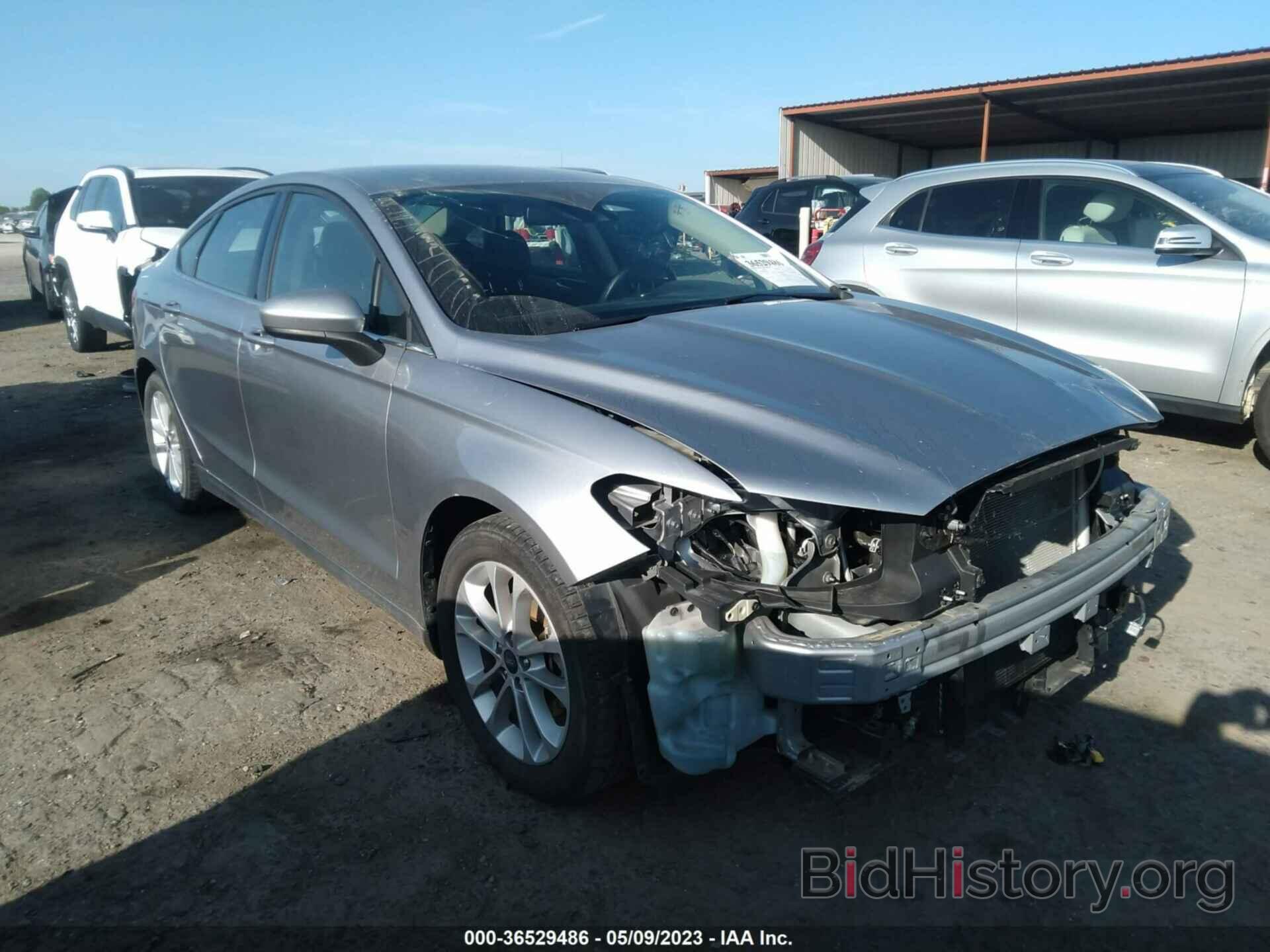 Photo 3FA6P0HD2LR160551 - FORD FUSION 2020