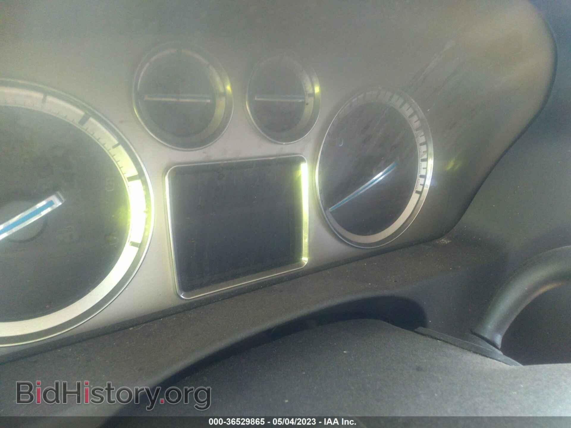 2011 CADILLAC ESCALADE - VIN: 1GYS4BEF2BR162095 - Фото 7