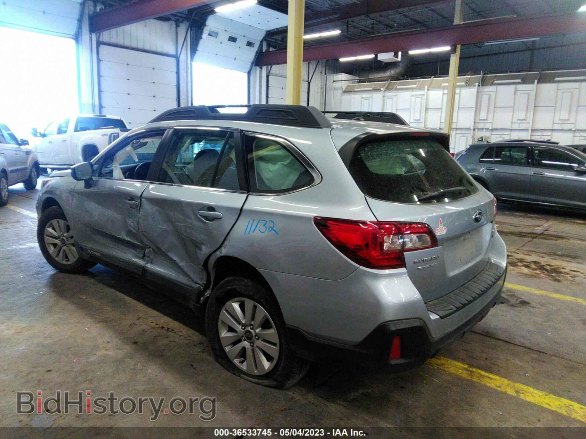 2019 SUBARU OUTBACK - VIN: 4S4BSABC6K3385495 - Фото 3