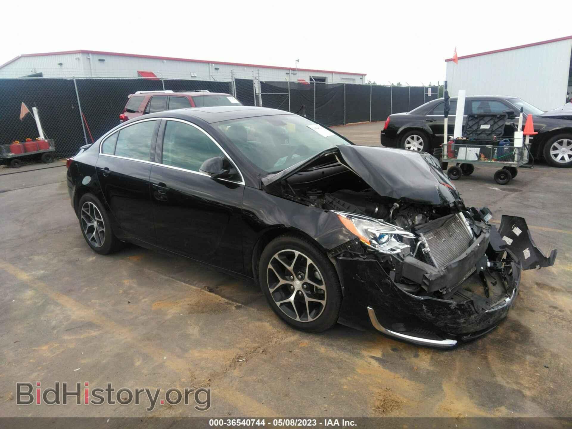 Photo 2G4GL5EX6H9138146 - BUICK REGAL 2017