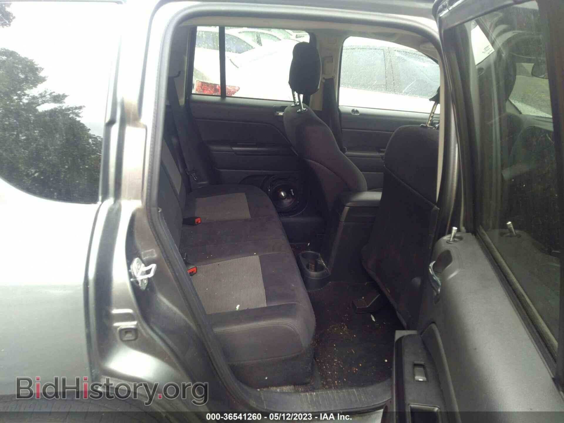 2011 JEEP COMPASS - VIN: 1J4NT1FBXBD288112 - Photo 8
