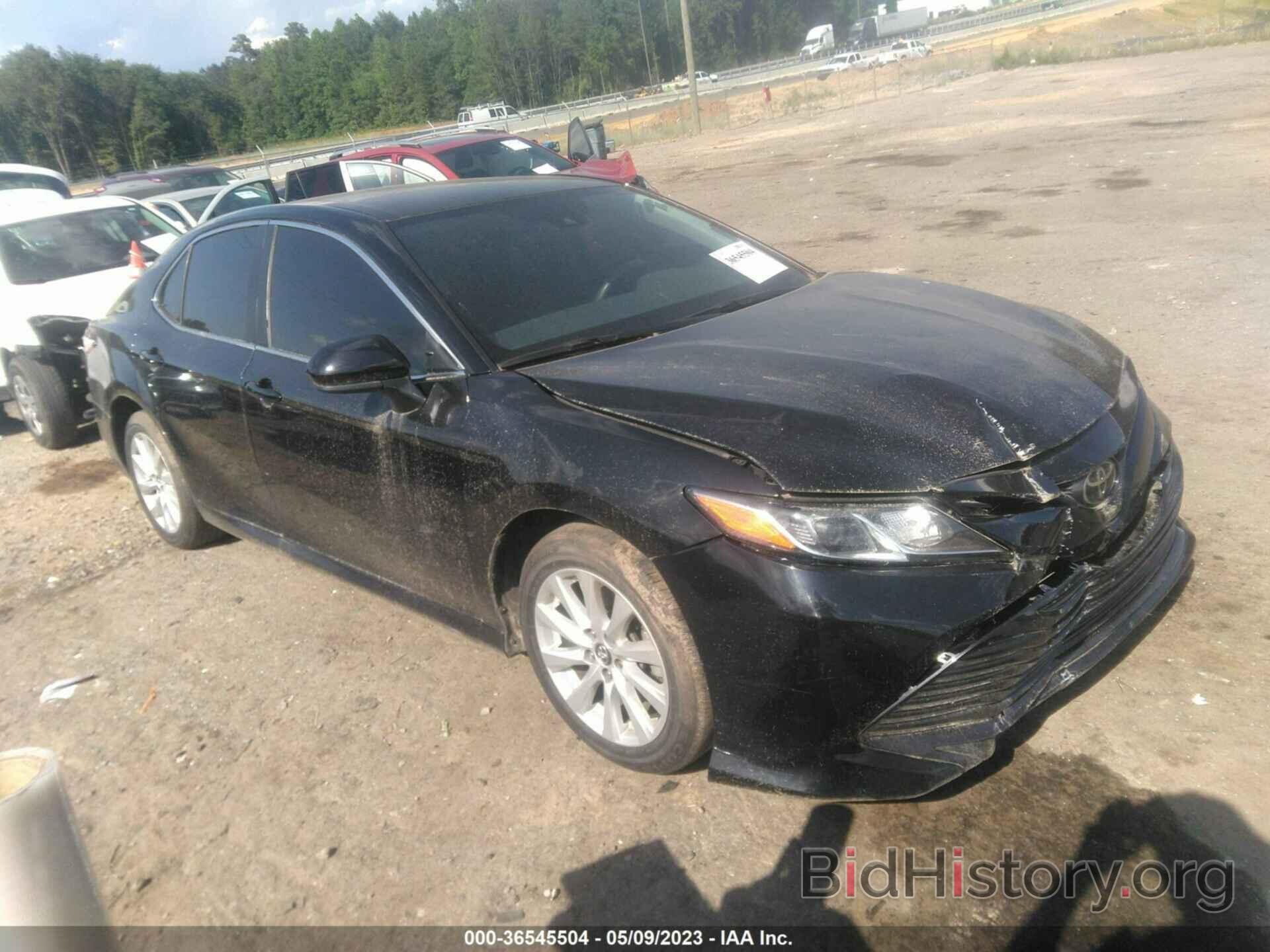 Photo 4T1C11AK5LU880864 - TOYOTA CAMRY 2020