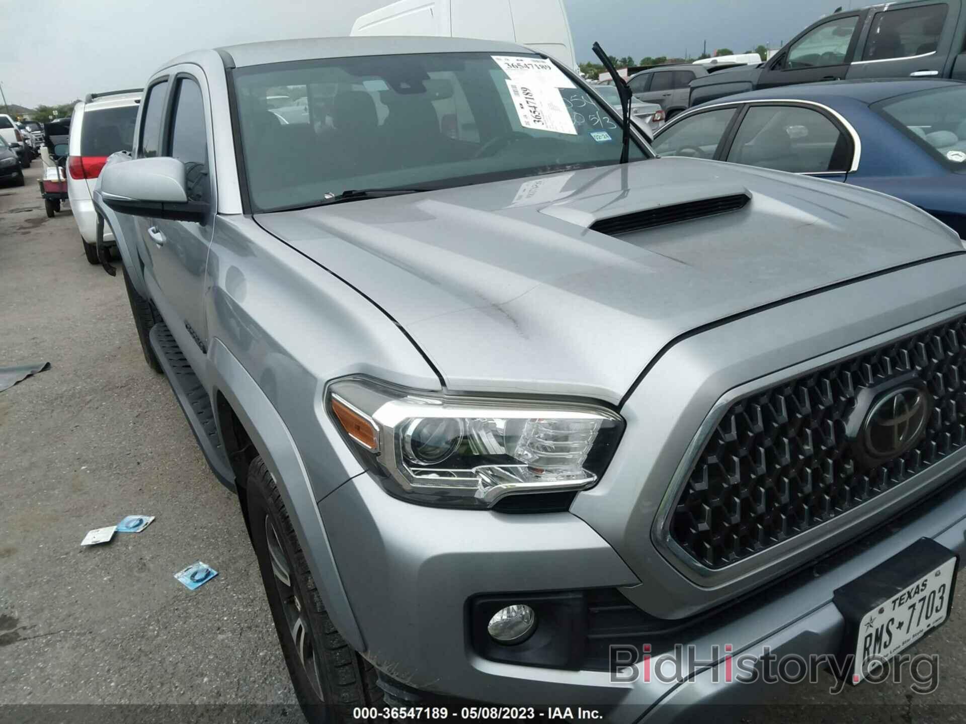 Photo 5TFAZ5CNXJX058799 - TOYOTA TACOMA 2018