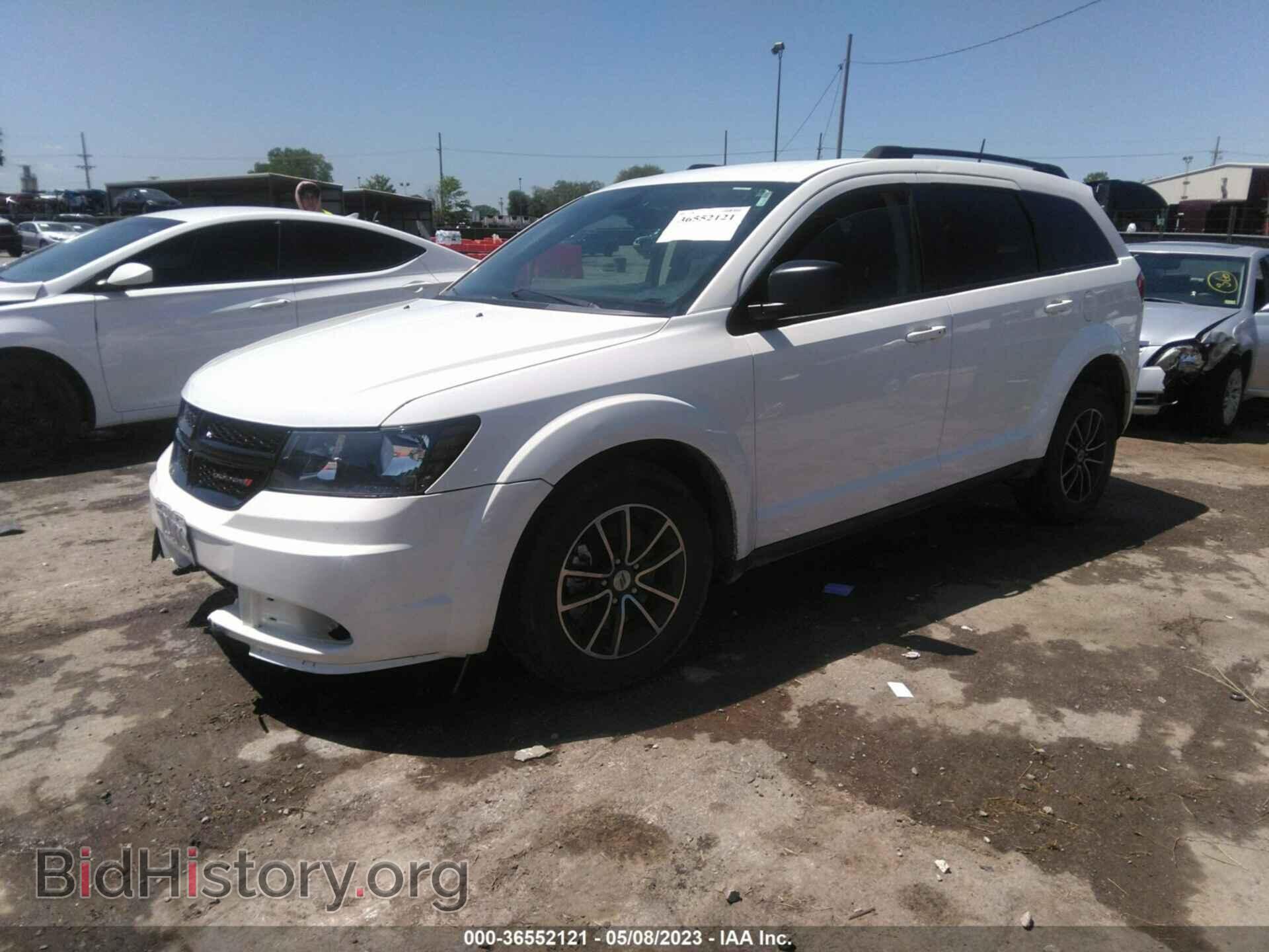 2018 DODGE JOURNEY - VIN: 3C4PDCAB0JT490304 - Фото 2