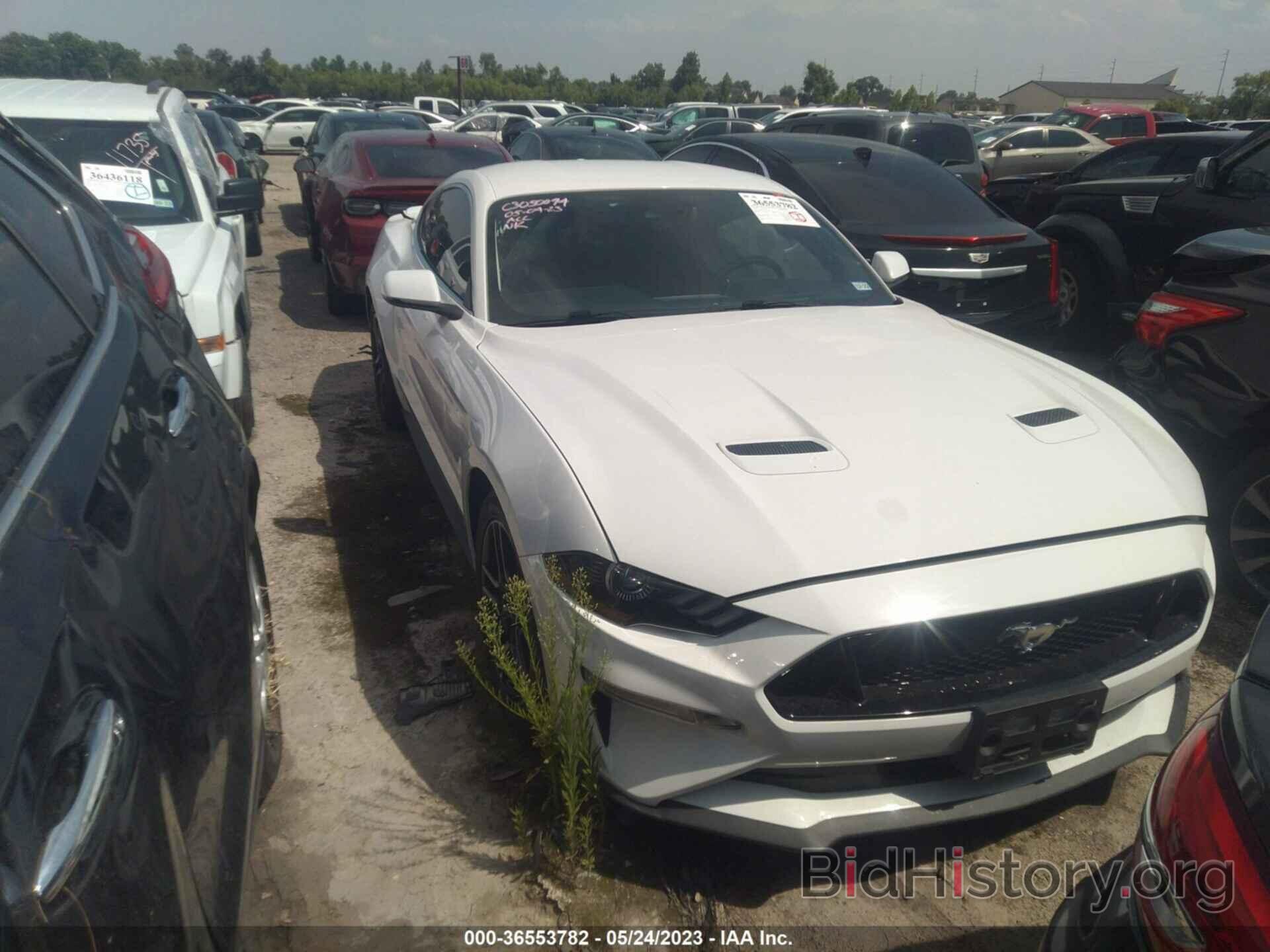 Photo 1FA6P8TH3J5137644 - FORD MUSTANG 2018