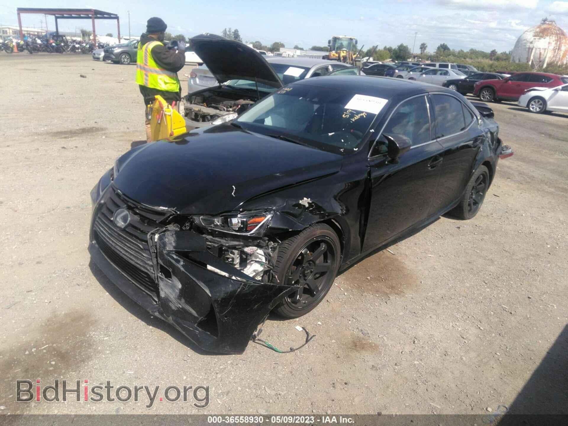 2017 LEXUS IS - VIN: JTHBA1D28H5041318 - Фото 2