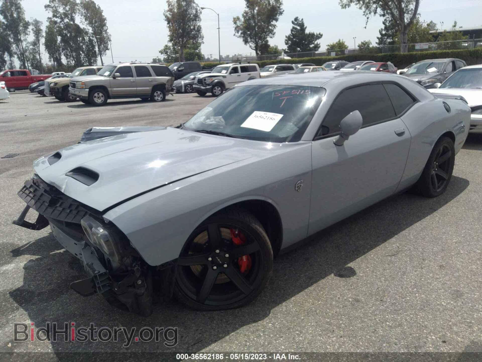 2020 DODGE CHALLENGER - VIN: 2C3CDZC94LH242567 - Фото 2