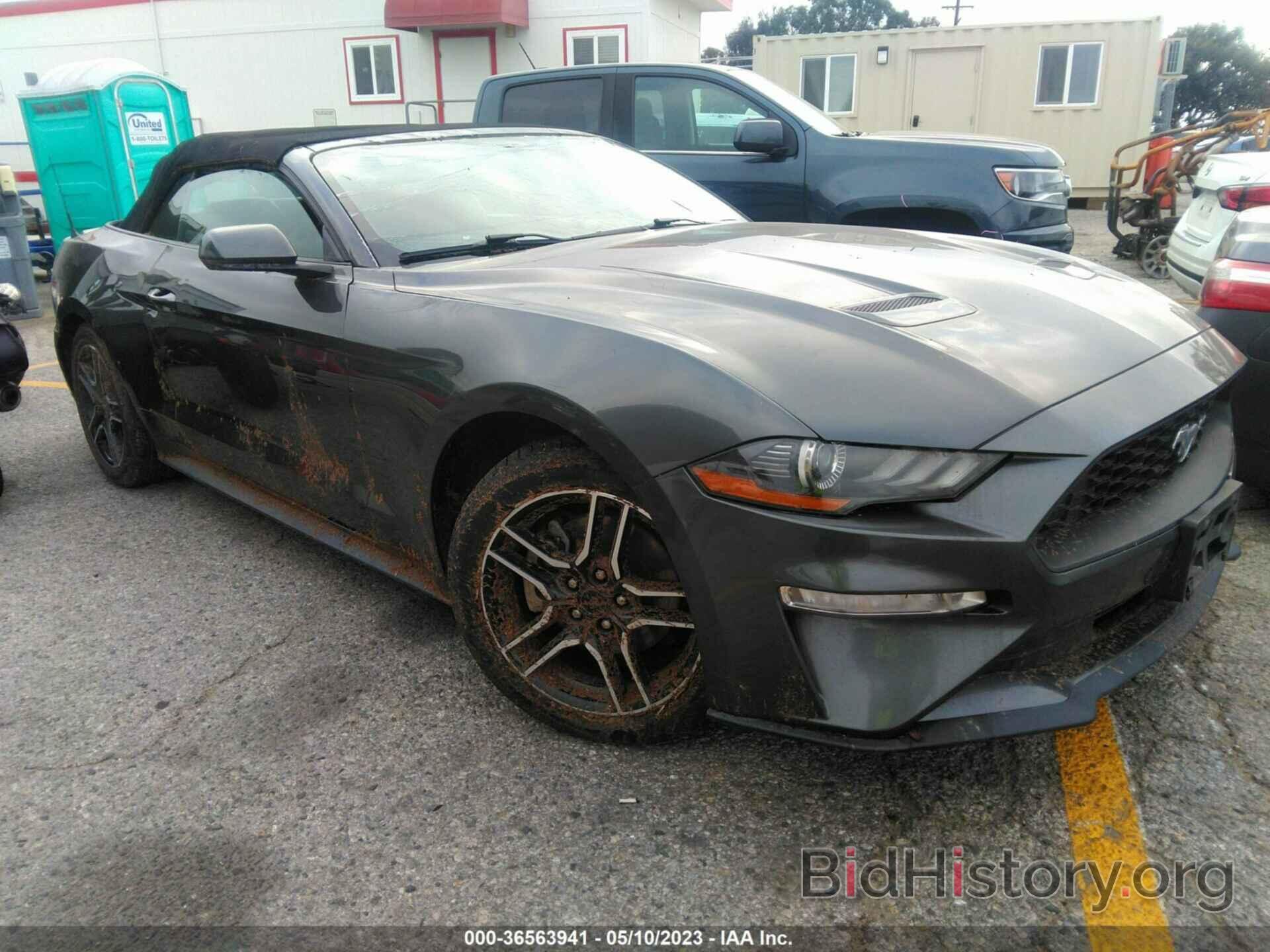 Photo 1FATP8UH8L5147445 - FORD MUSTANG 2020