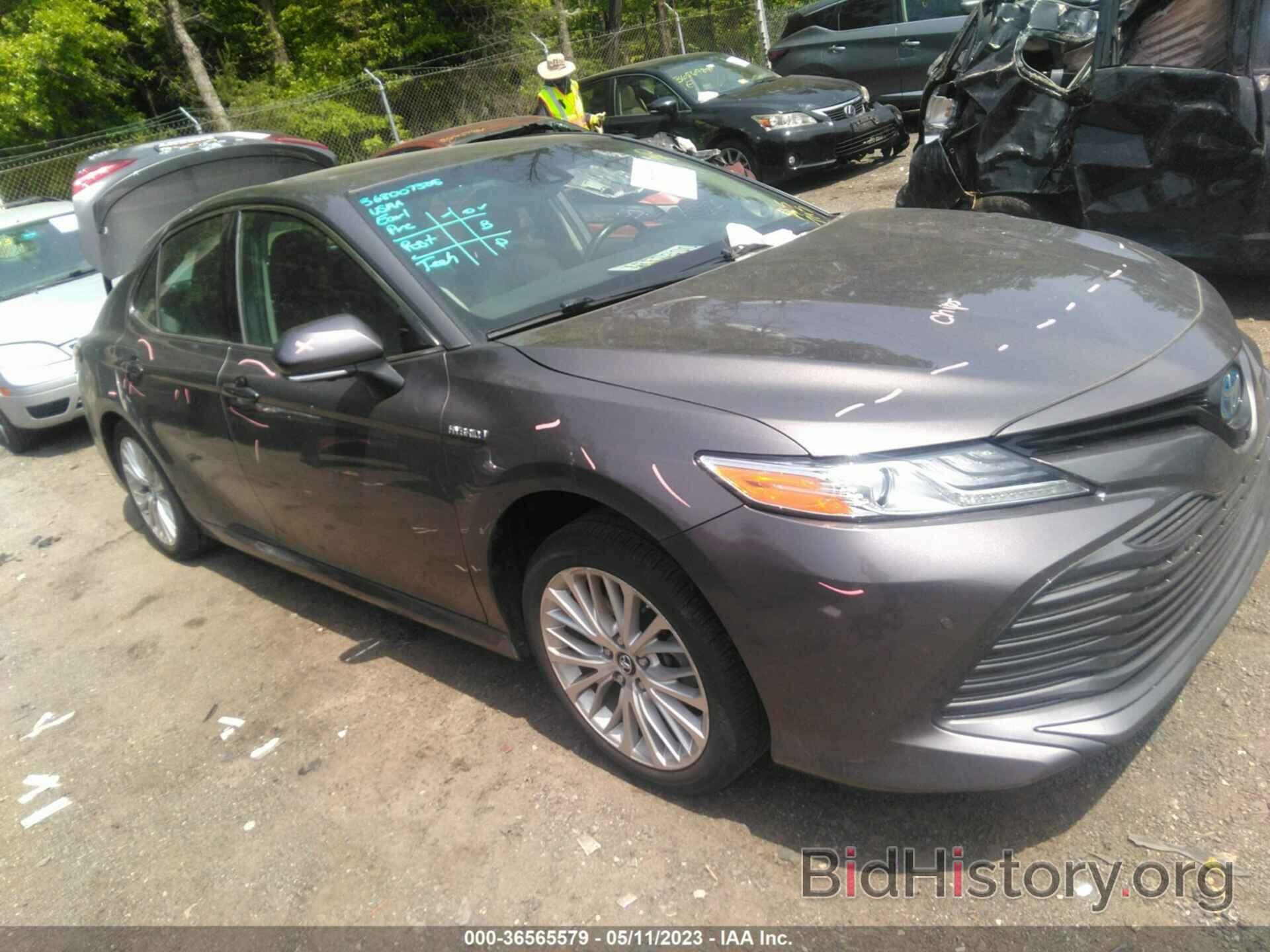 Photo 4T1B21HK6JU002369 - TOYOTA CAMRY 2018