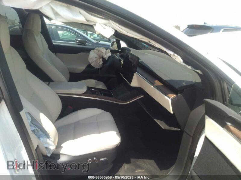 2022 Tesla MODEL X (VIN 7SAXCBE57NF349271) — фото 5 из 11