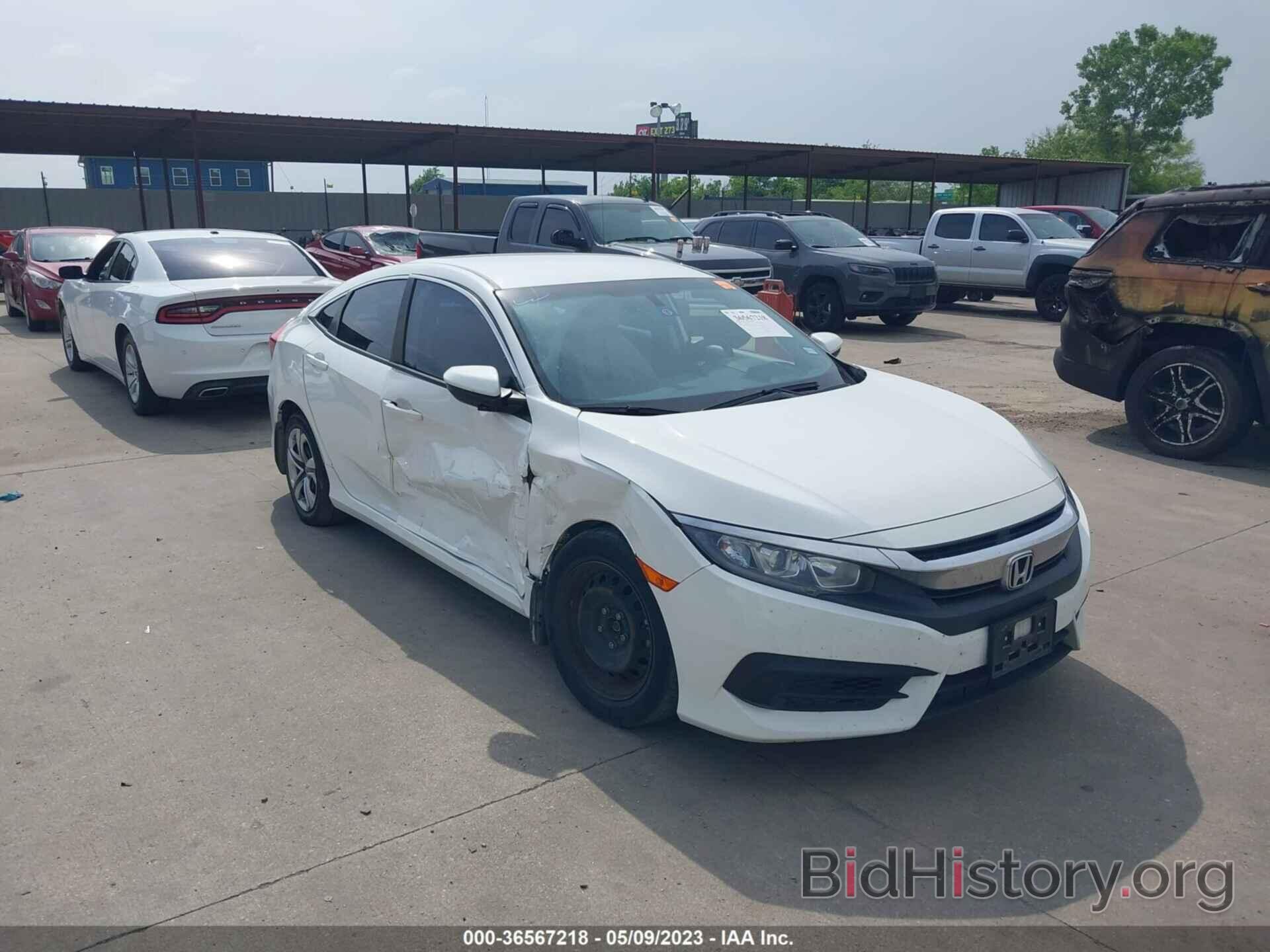 Photo 2HGFC2F50JH556517 - HONDA CIVIC SEDAN 2018