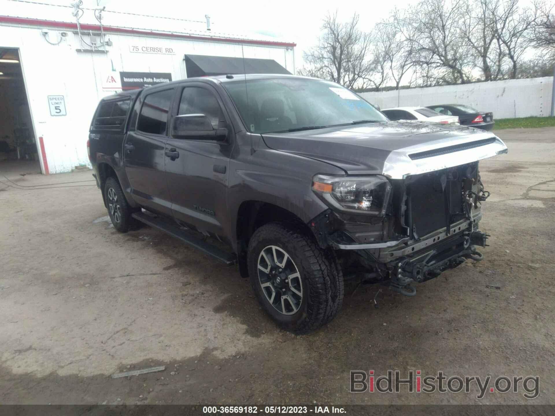 Photo 5TFHY5F17KX820935 - TOYOTA TUNDRA 4WD 2019