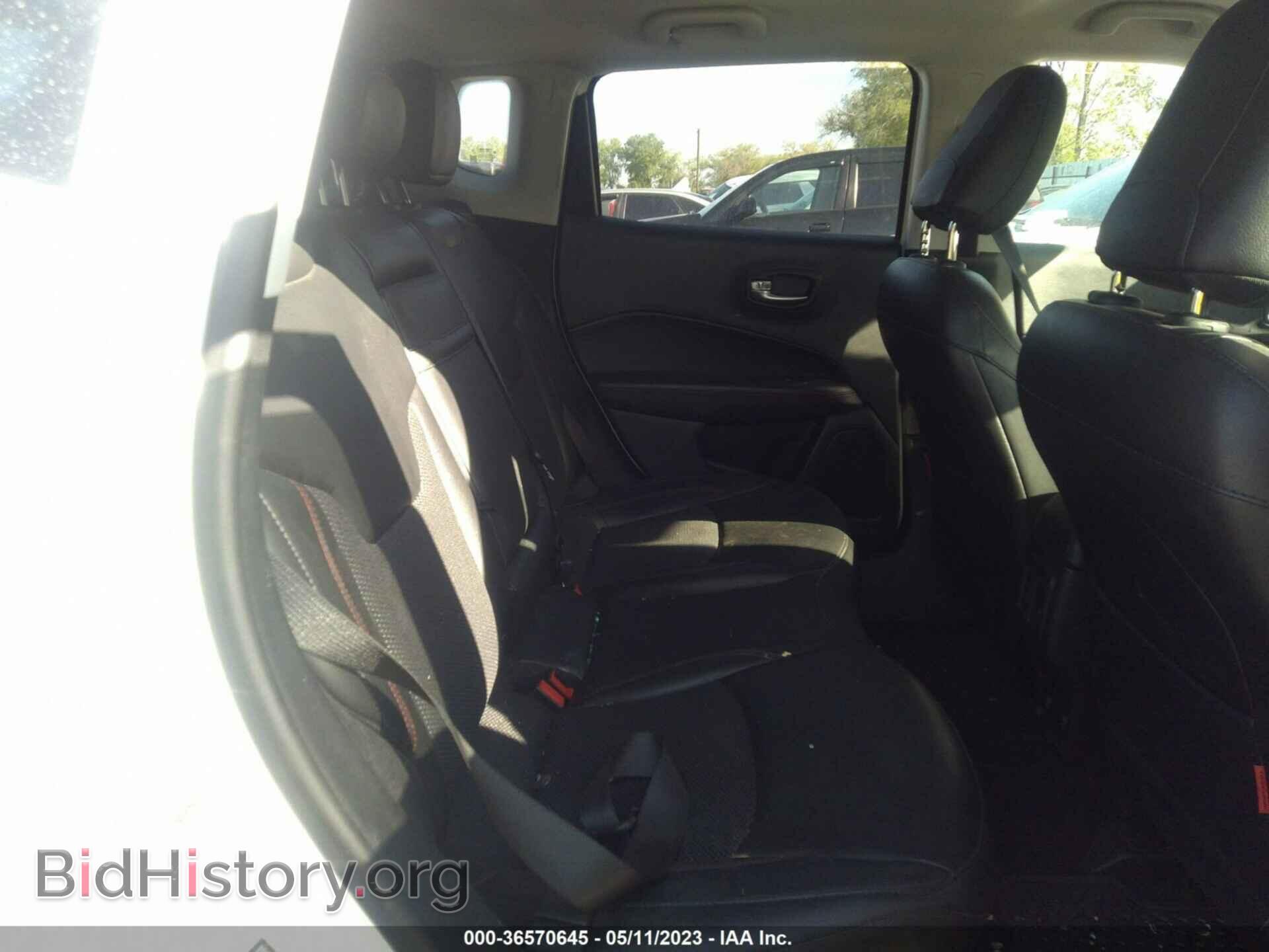 2019 JEEP COMPASS - VIN: 3C4NJDDBXKT618096 - Photo 8