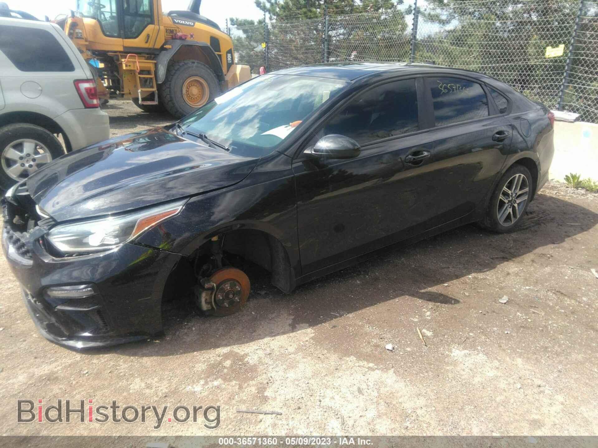 2019 KIA FORTE - VIN: 3KPF34AD9KE022017 - Фото 2