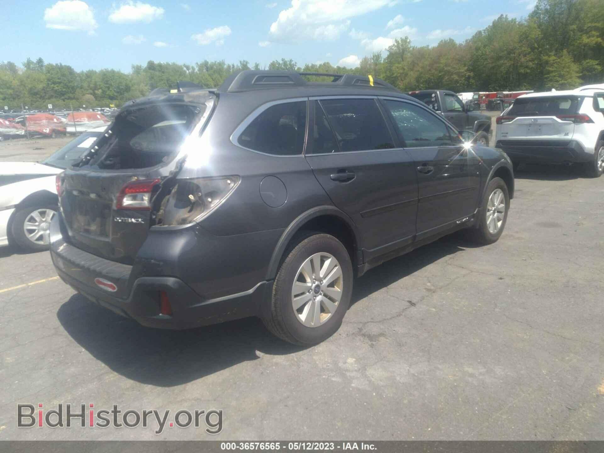 2018 SUBARU OUTBACK - VIN: 4S4BSADC8J3226120 - Фото 4
