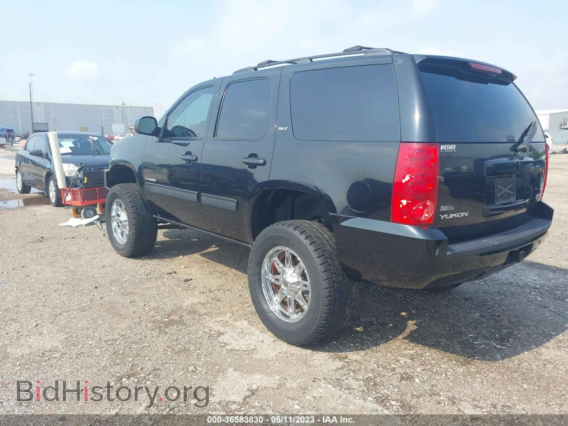 2011 GMC YUKON - VIN: 1GKS2CE04BR394943 - Photo 3
