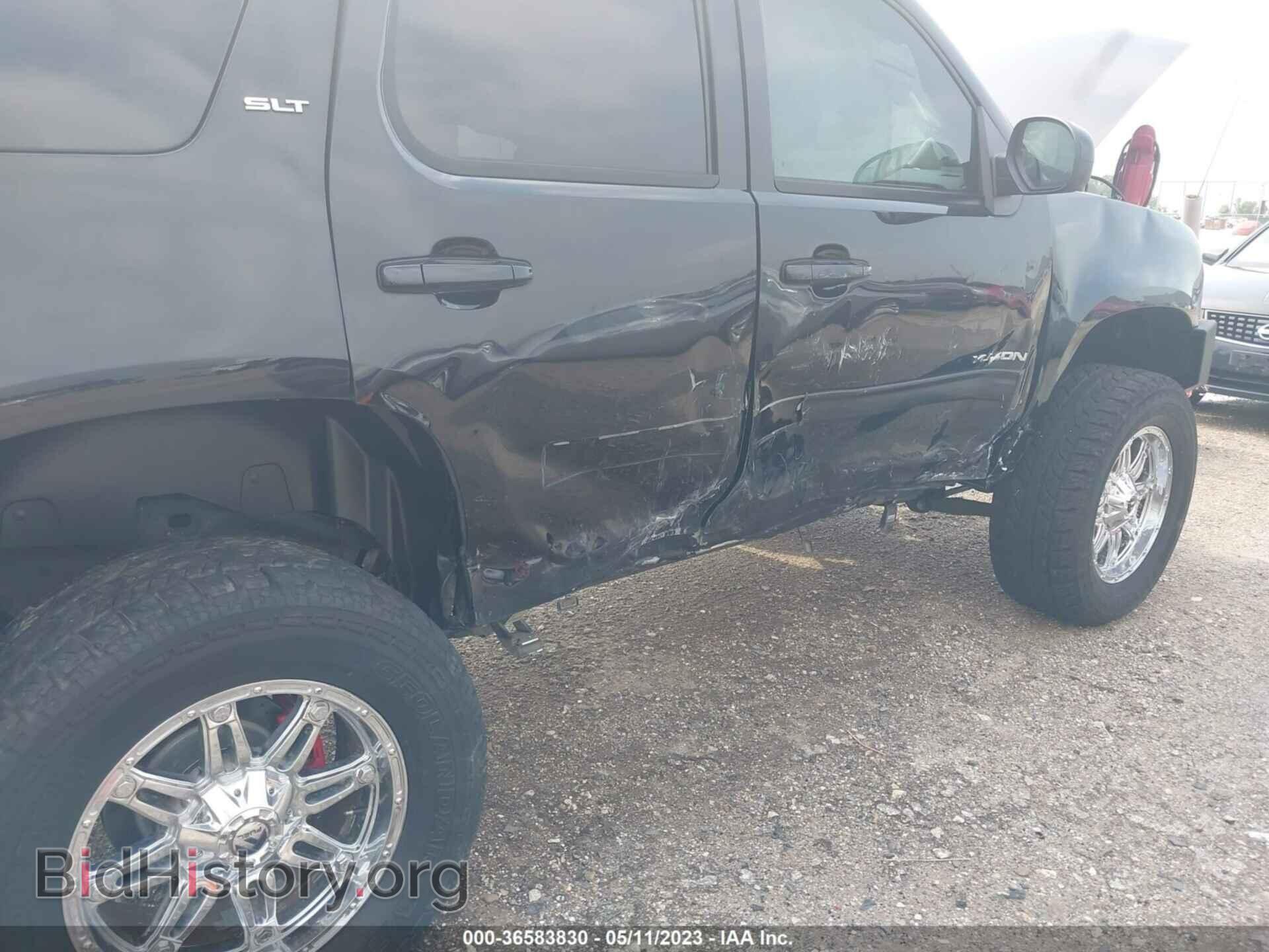 2011 GMC YUKON - VIN: 1GKS2CE04BR394943 - Photo 6