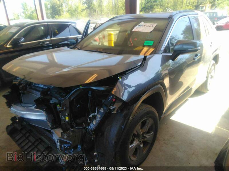 2023 Toyota RAV4 (VIN JTMP1RFVXPD094975) — фото 2 из 12