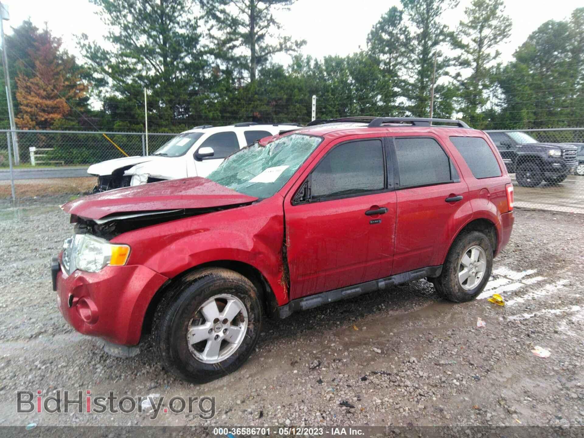 2012 FORD ESCAPE - VIN: 1FMCU0D75CKA89223 - Фото 2