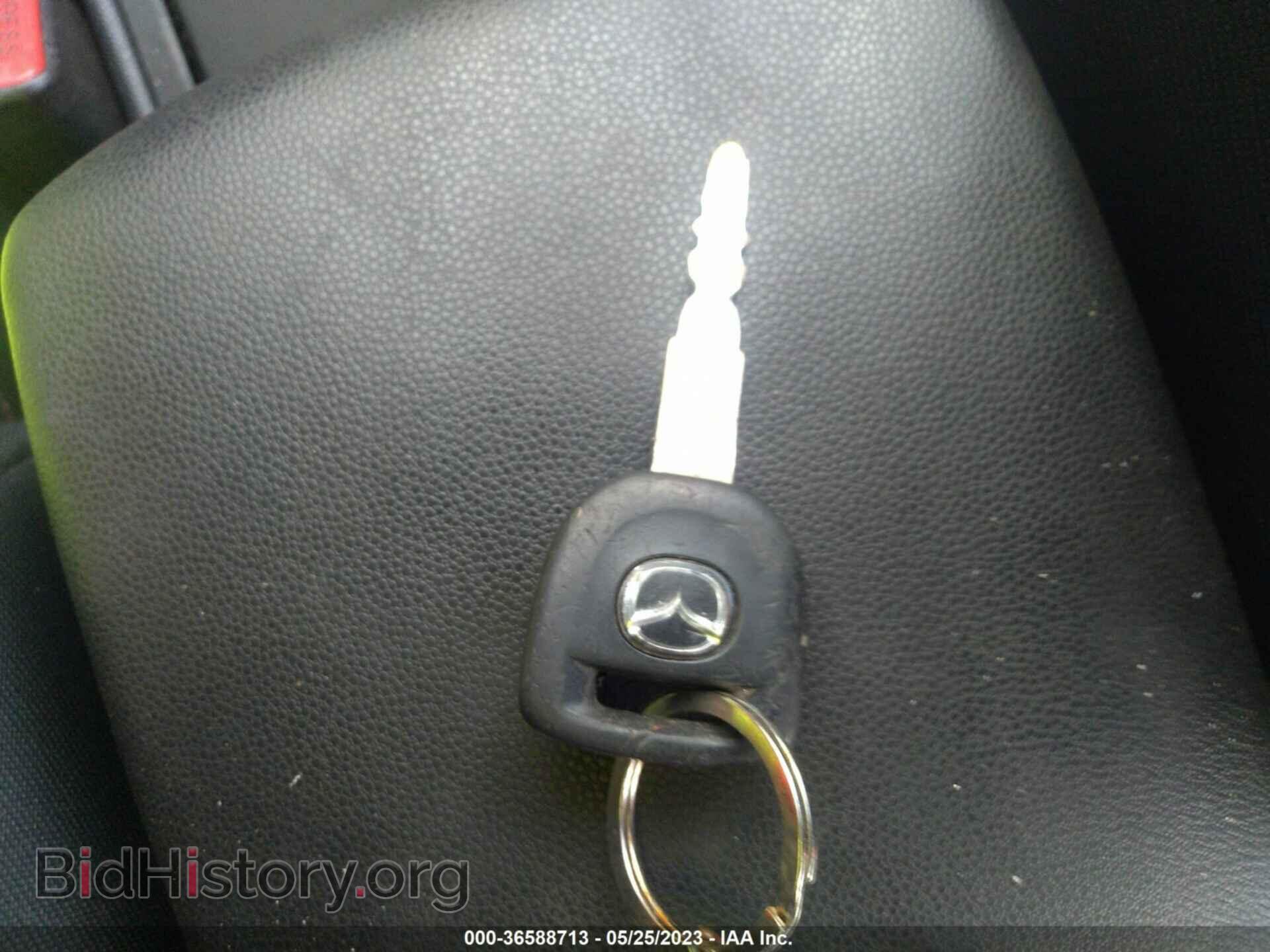 2006 MAZDA MAZDA3 - VIN: JM1BK343661414735 - Фото 11
