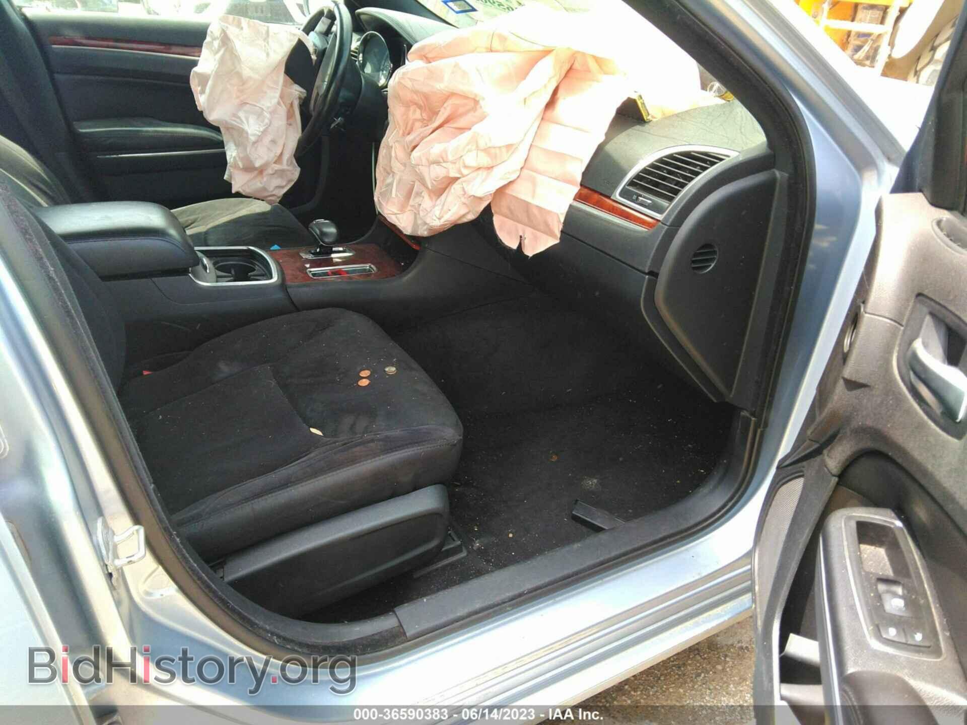 2012 CHRYSLER 300 - VIN: 2C3CCAAG0CH166612 - Фото 5
