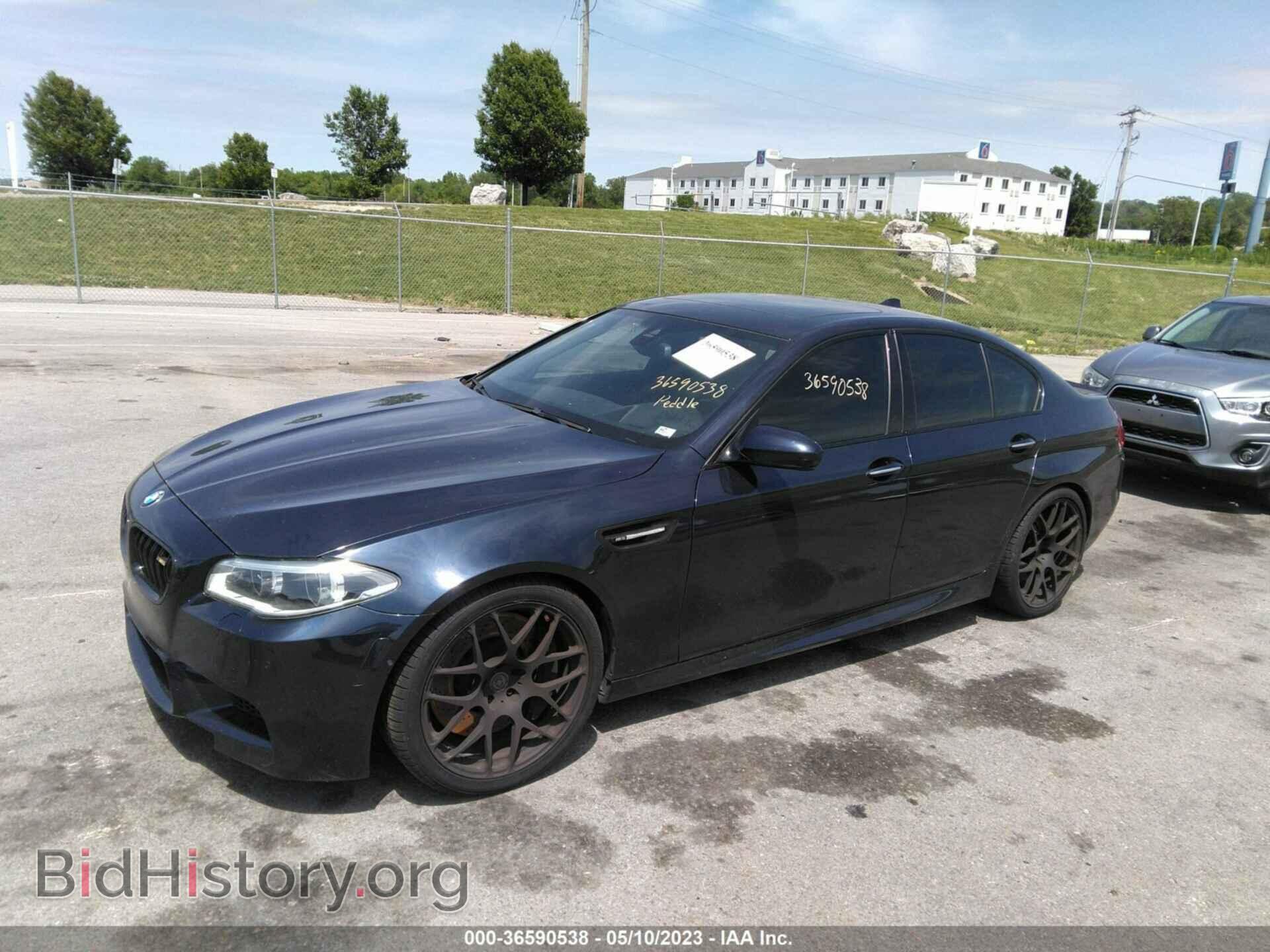 2014 BMW M5 - VIN: WBSFV9C52ED592968 - Photo 2