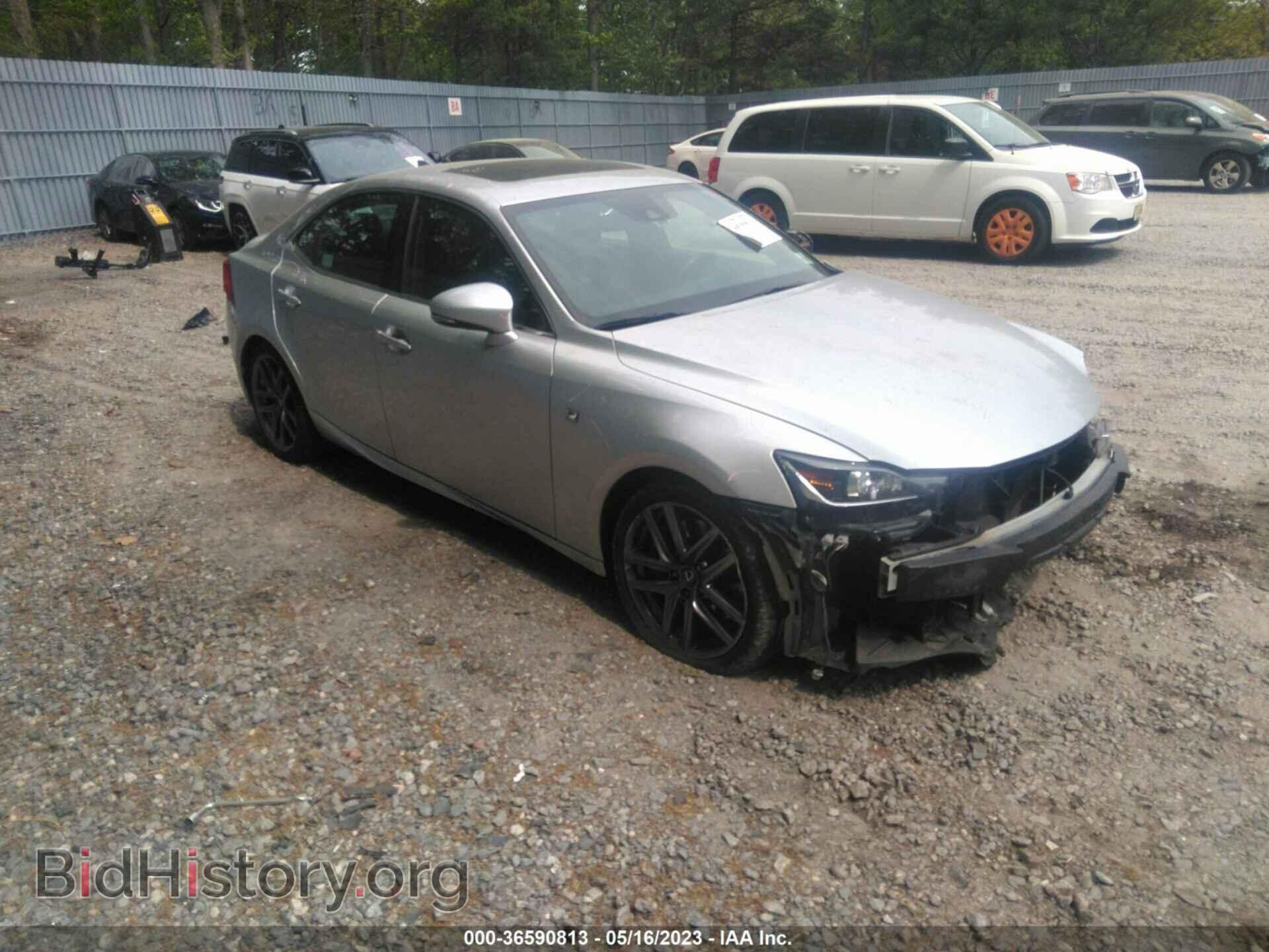 Photo JTHC81D24K5036155 - LEXUS IS 2019